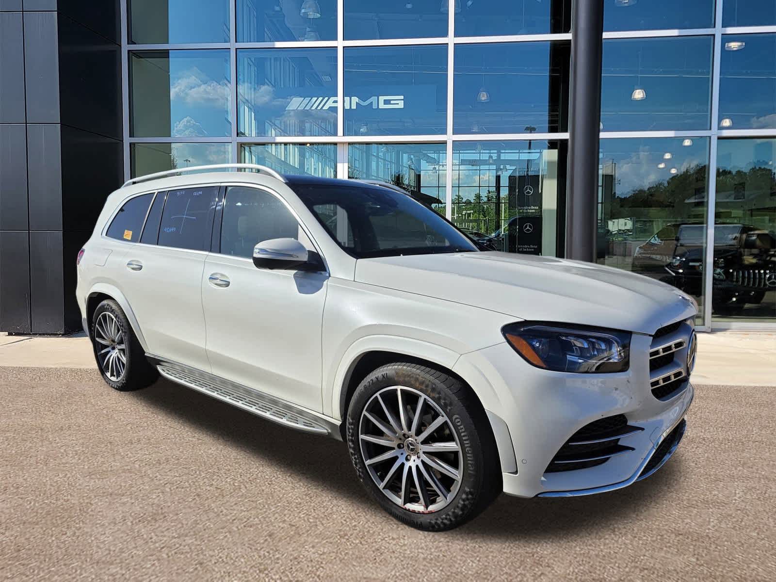 2023 Mercedes Benz GLS 450 4MATIC photo 2