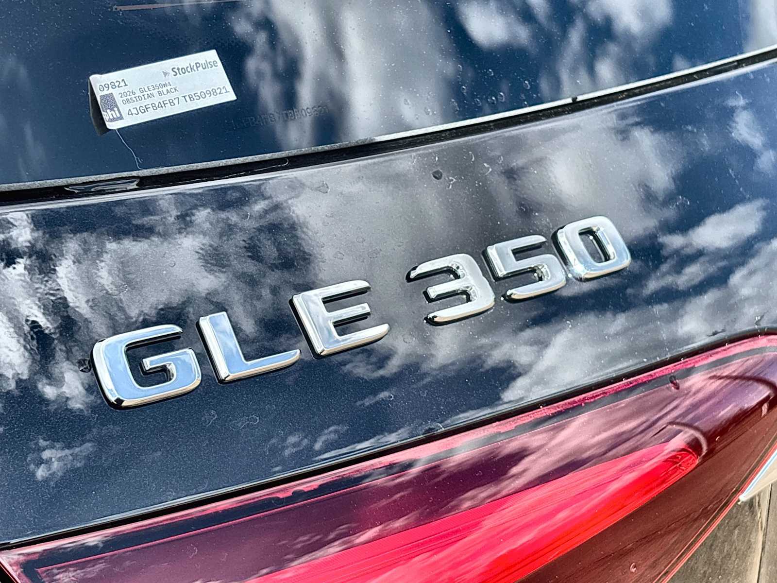 Thumbnail: 2026 Mercedes-Benz GLE - 15