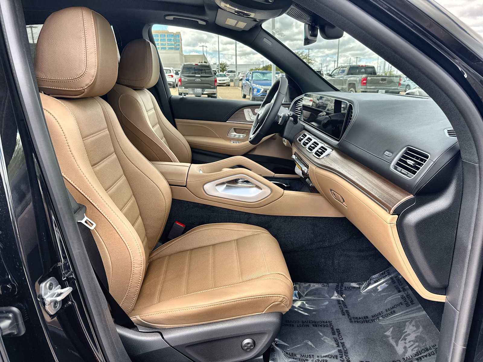 Thumbnail: 2026 Mercedes-Benz GLE - 9