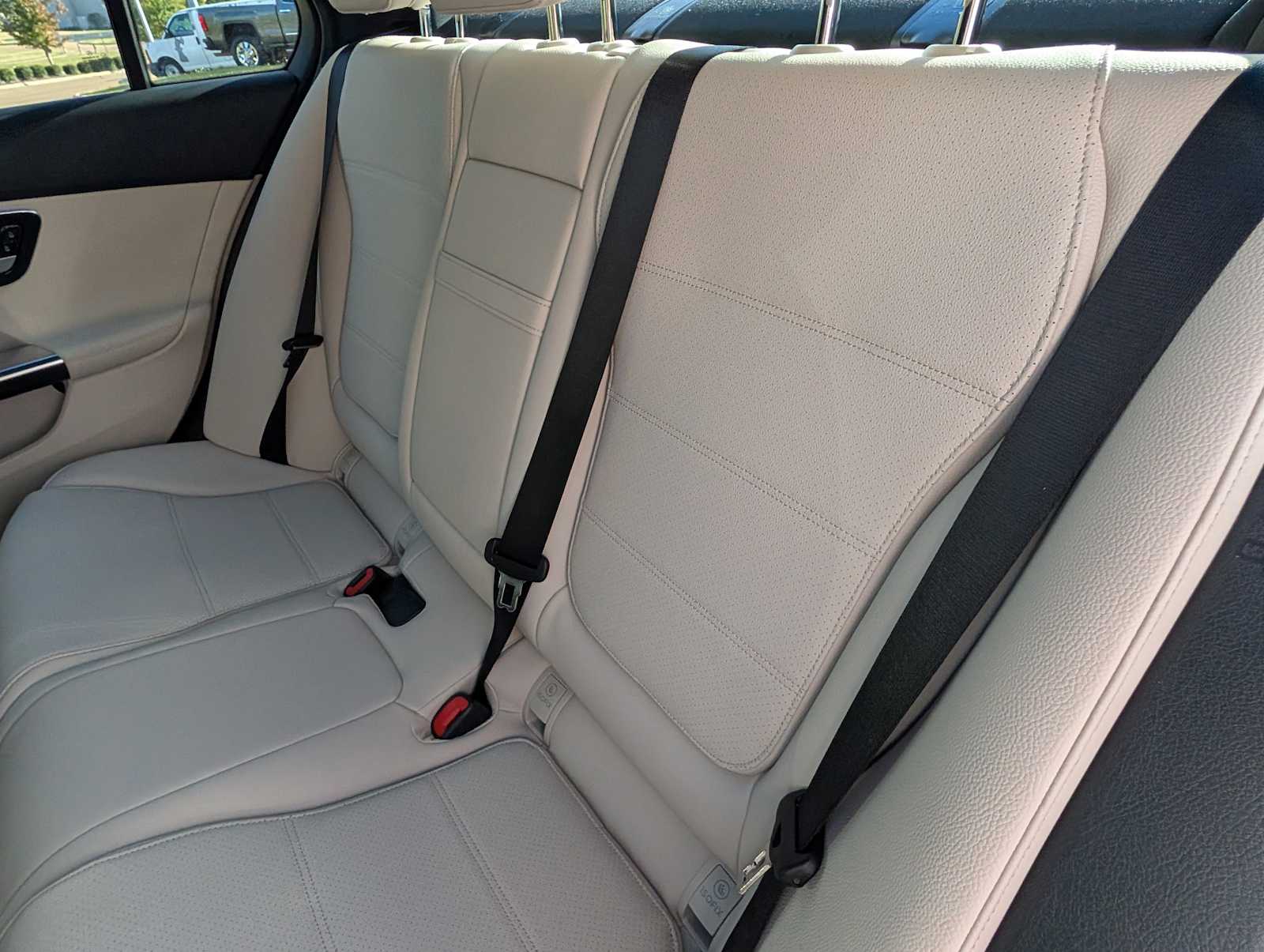 Thumbnail: 2026 Mercedes-Benz C-Class - 21