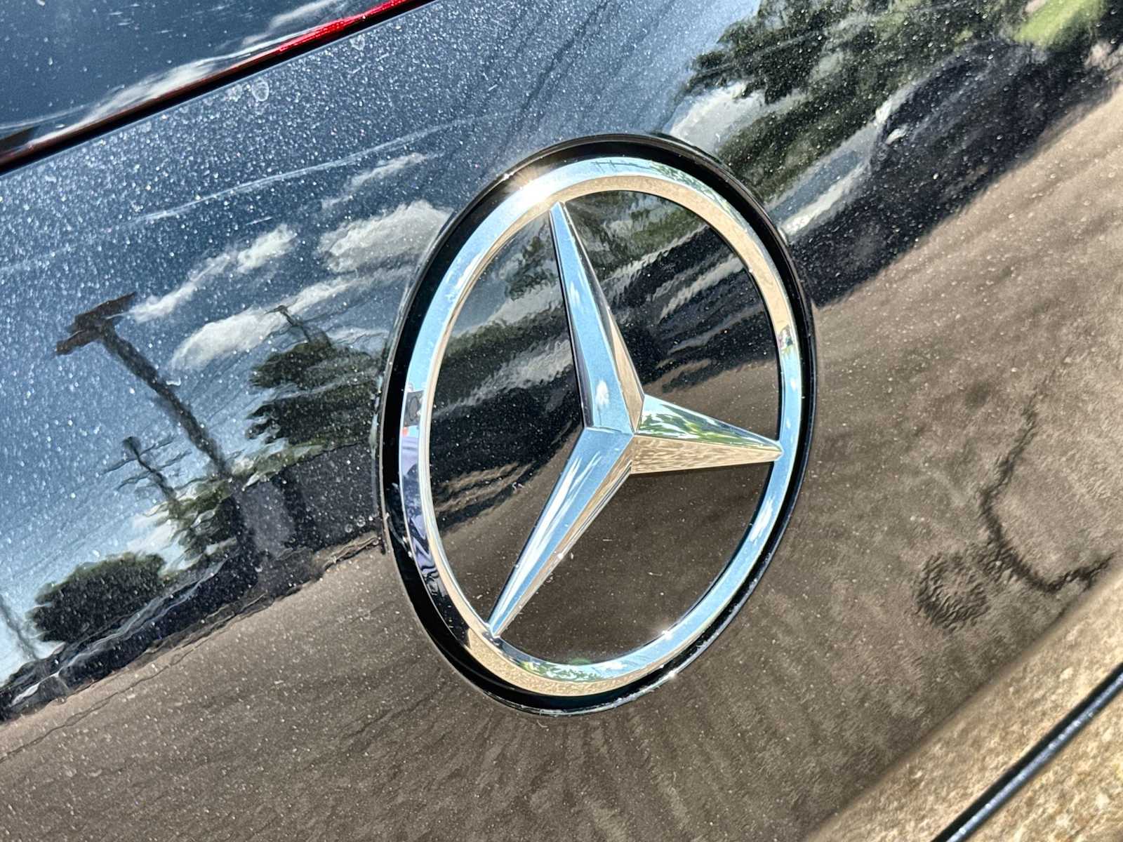 Thumbnail: 2026 Mercedes-Benz GLC - 15