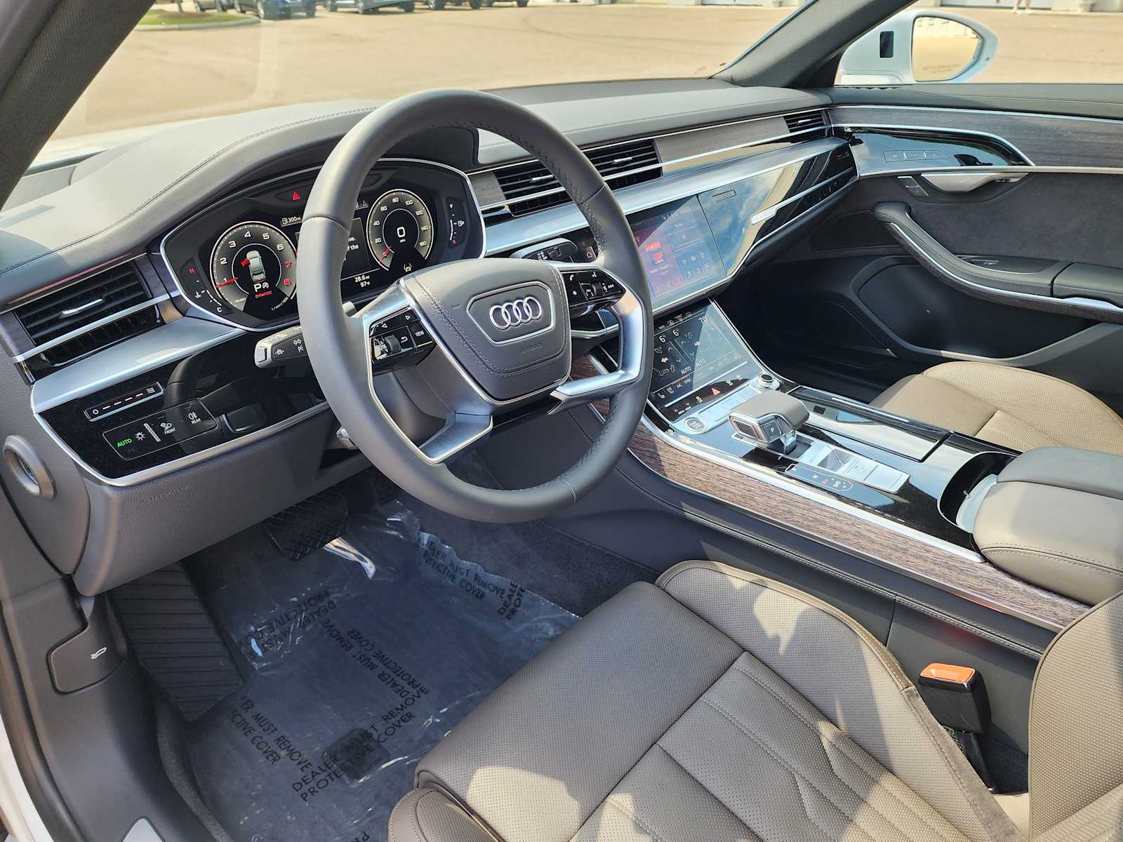 Thumbnail: 2025 Audi A8 - 13