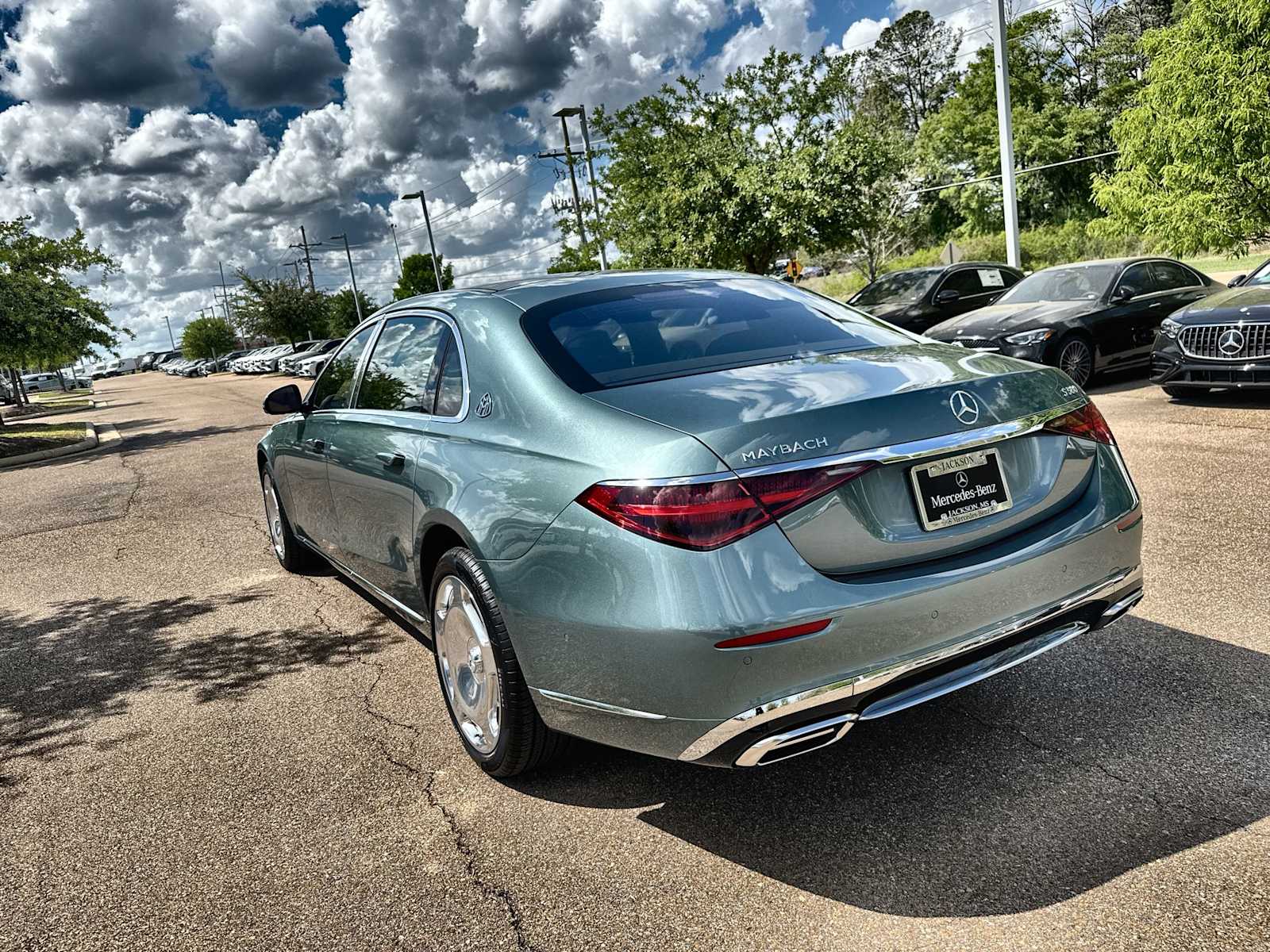 Thumbnail: 2026 Mercedes-Benz S-Class - 6