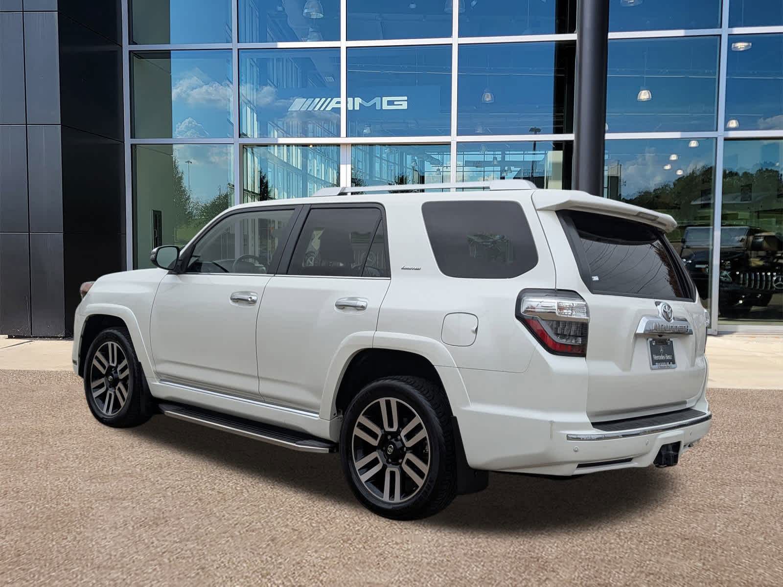 Thumbnail: 2020 Toyota 4Runner - 7