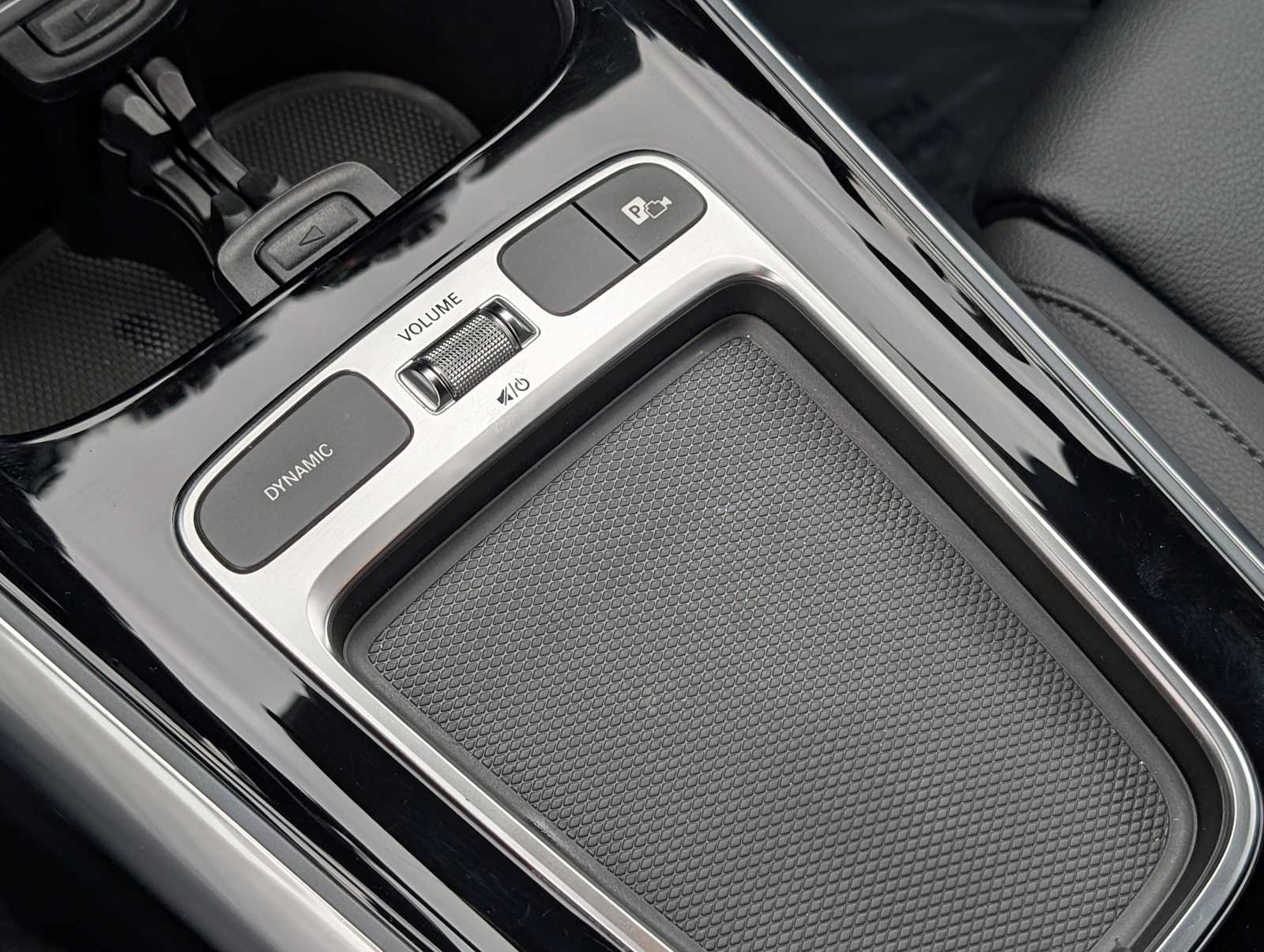 Thumbnail: 2025 Mercedes-Benz GLA - 19