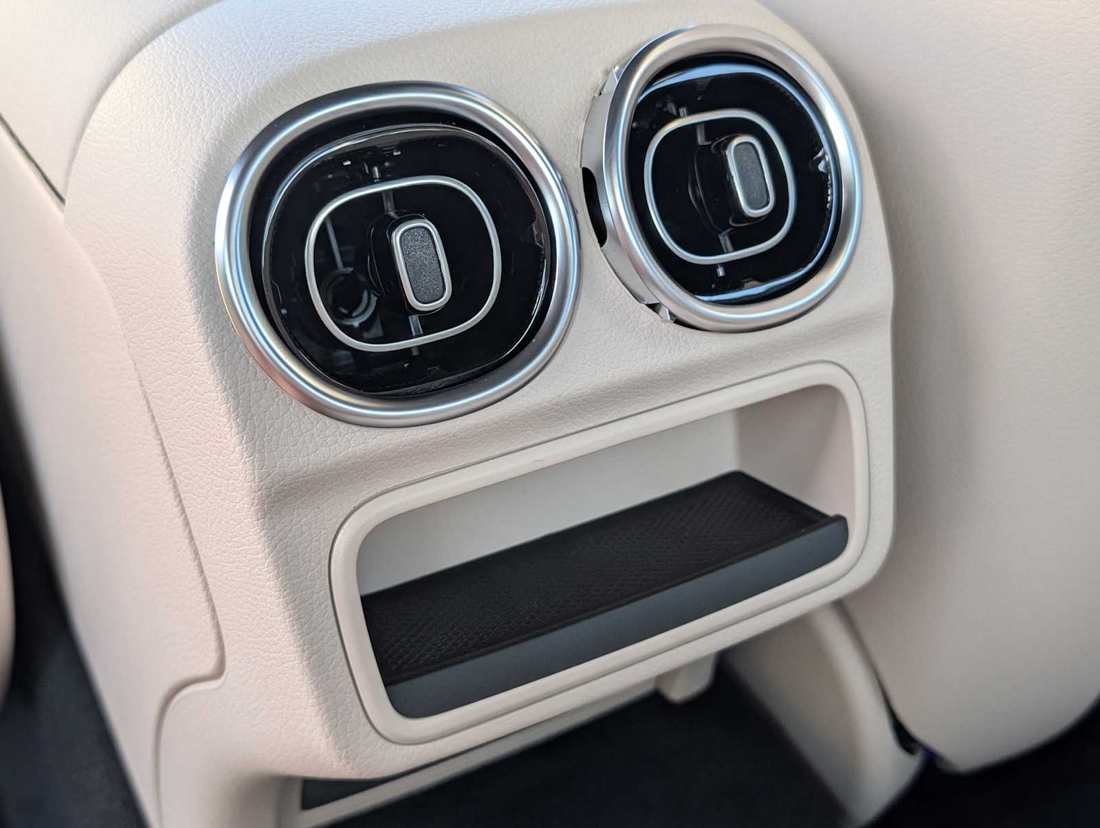 Thumbnail: 2026 Mercedes-Benz CLE - 25