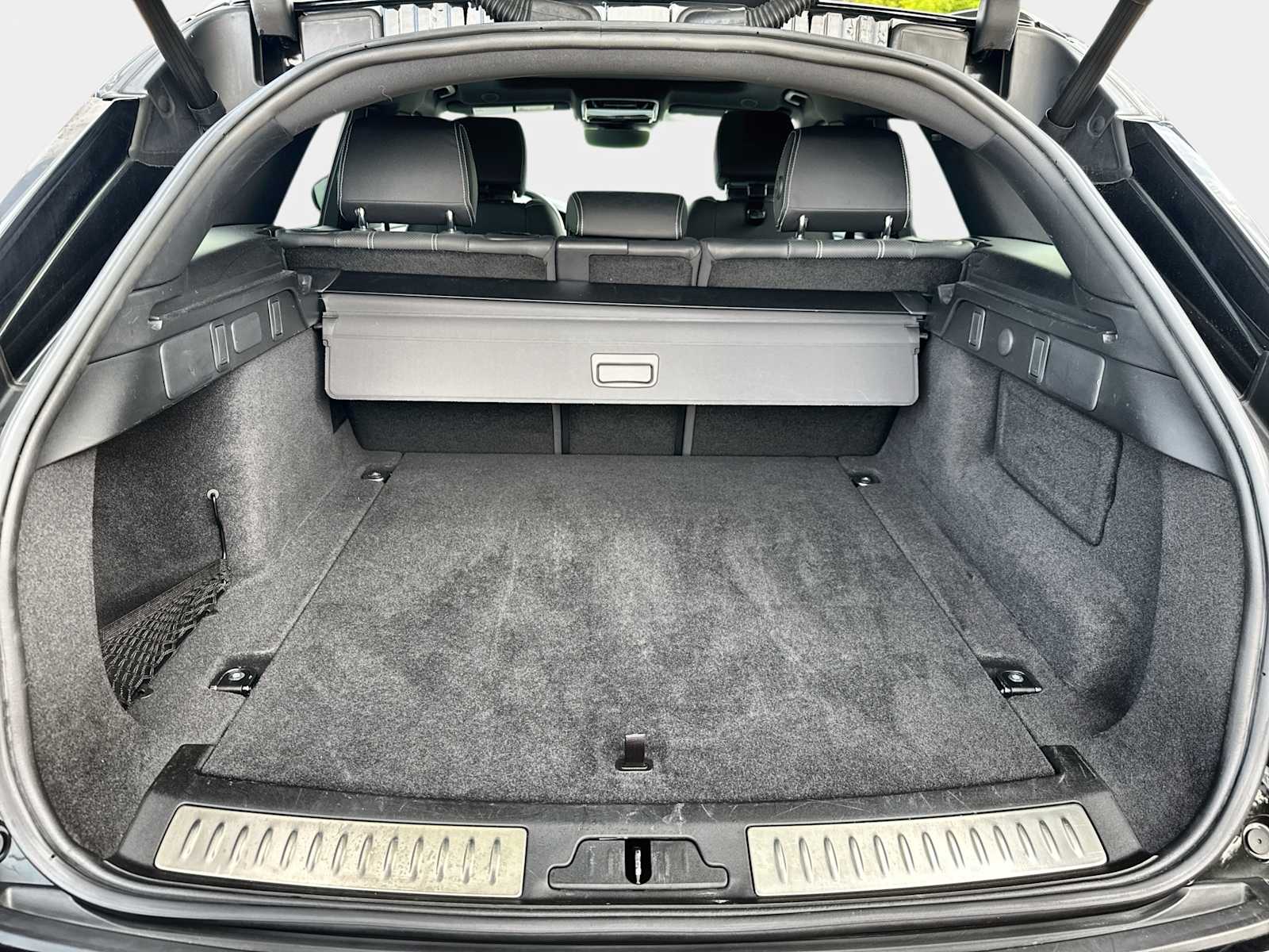 Thumbnail: 2023 Land Rover Range Rover Velar - 17