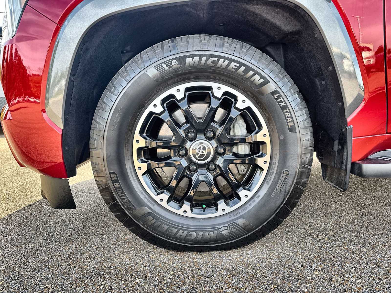 Thumbnail: 2023 Toyota Sequoia - 14