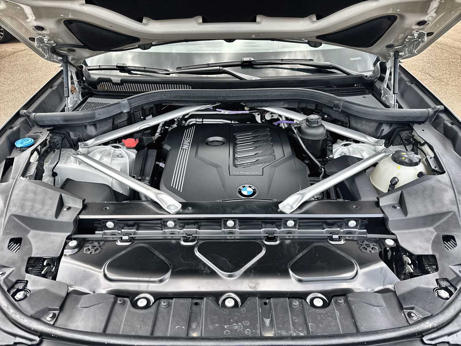 Thumbnail: 2023 BMW X5 - 13