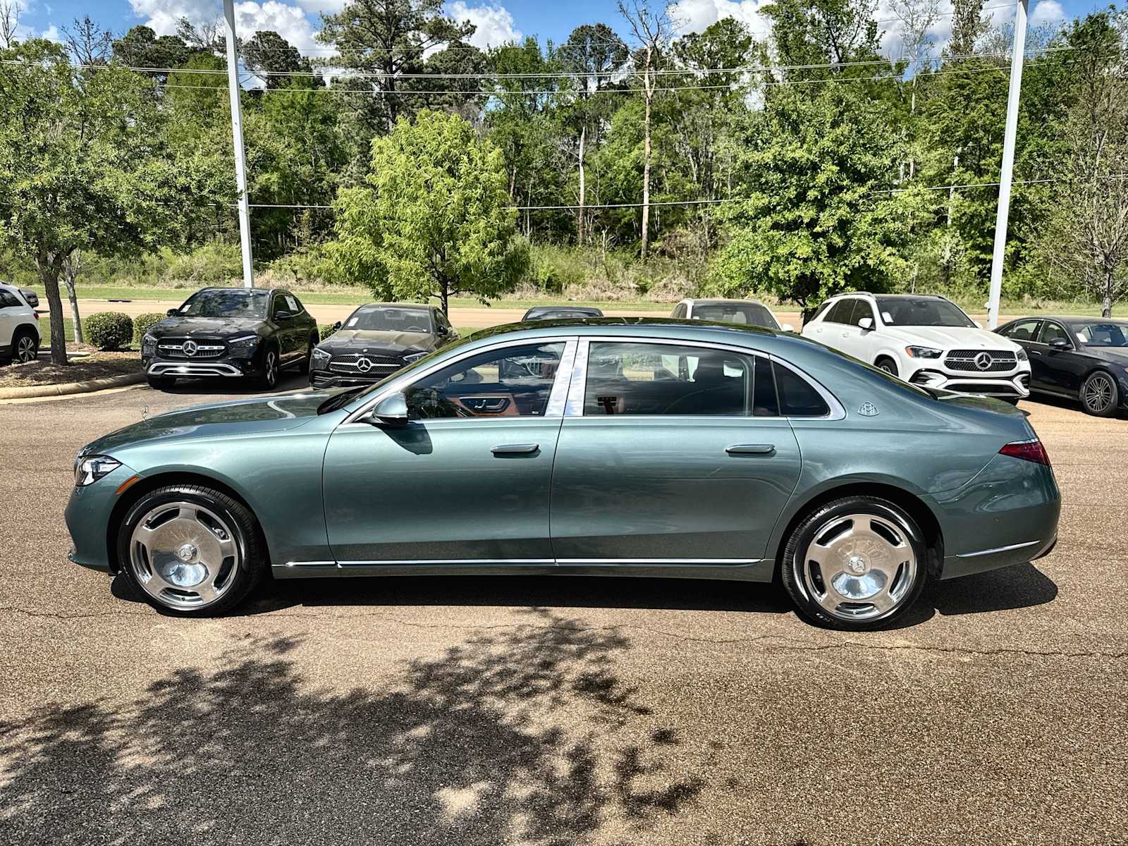 Thumbnail: 2026 Mercedes-Benz S-Class - 5