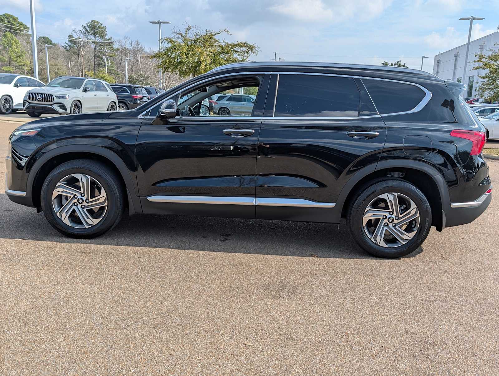 Thumbnail: 2023 Hyundai Santa Fe - 7