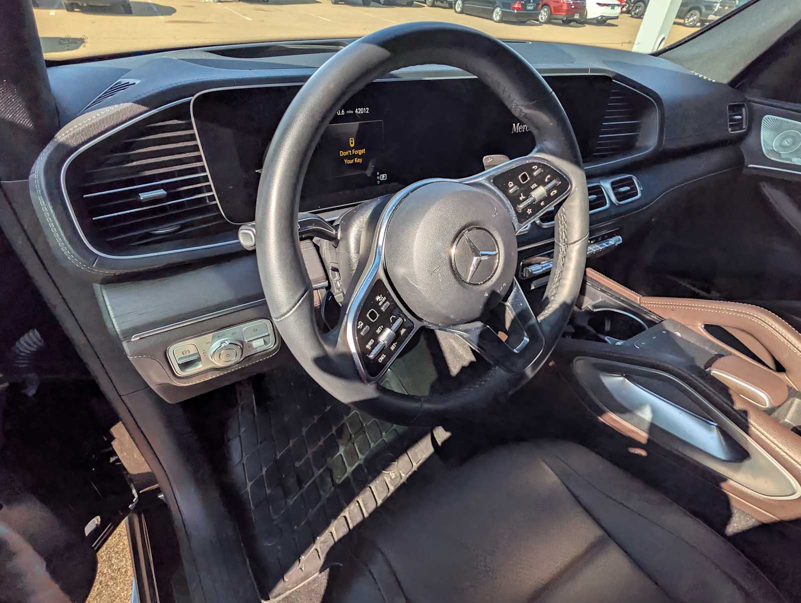 Thumbnail: 2023 Mercedes-Benz GLE - 8