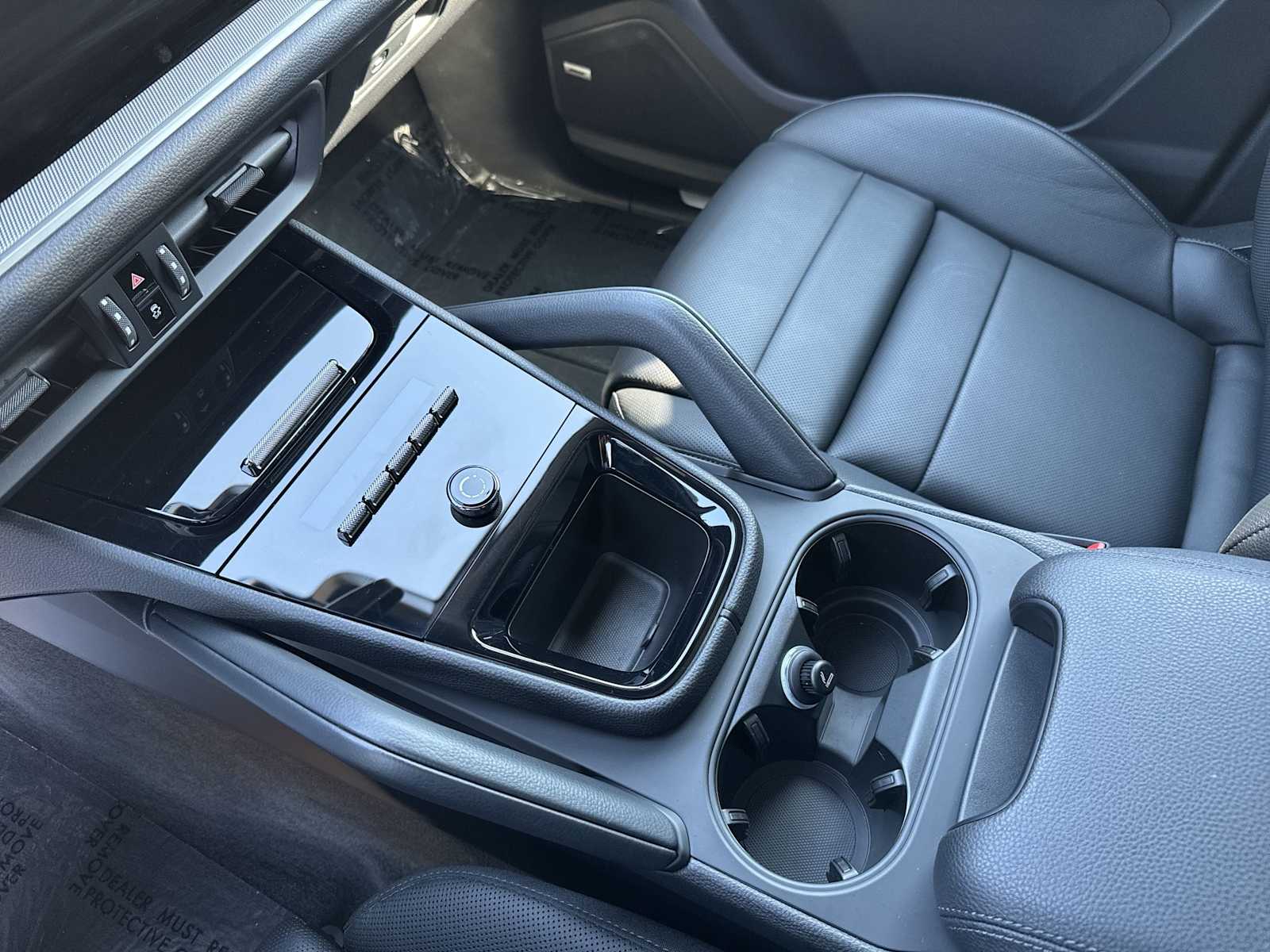 Thumbnail: 2025 Porsche Cayenne - 22