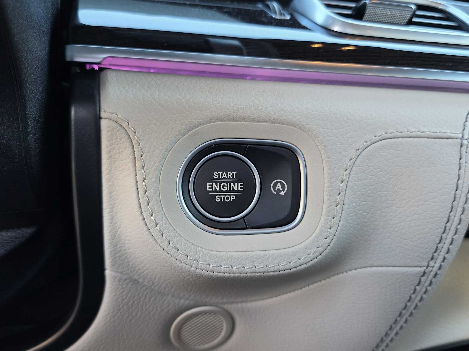 Thumbnail: 2025 Mercedes-Benz GLS - 21