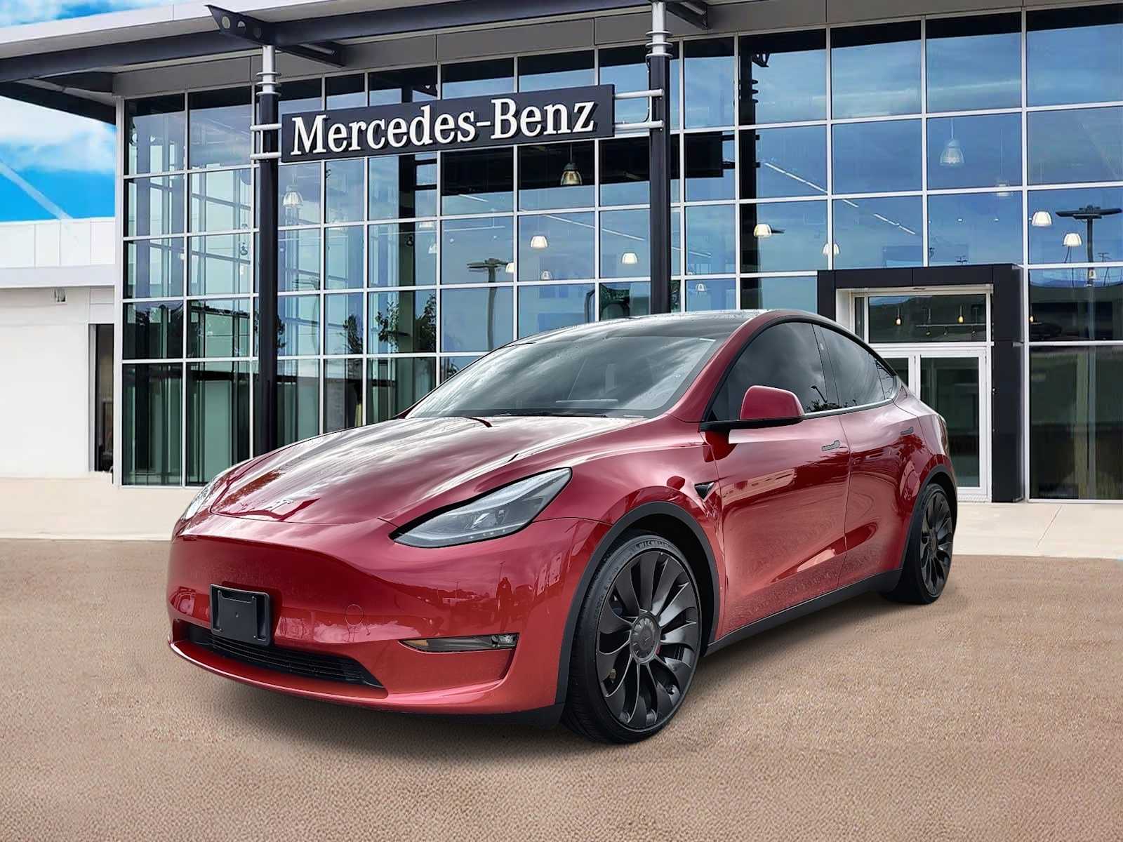 Thumbnail: 2023 Tesla Model Y - 1