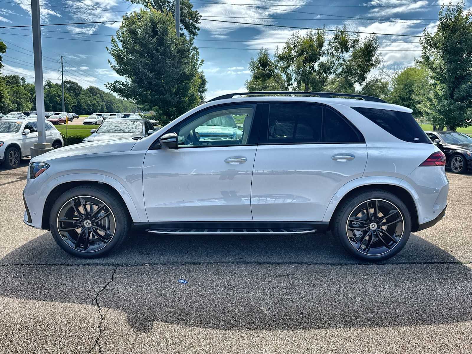 Thumbnail: 2026 Mercedes-Benz GLE - 5