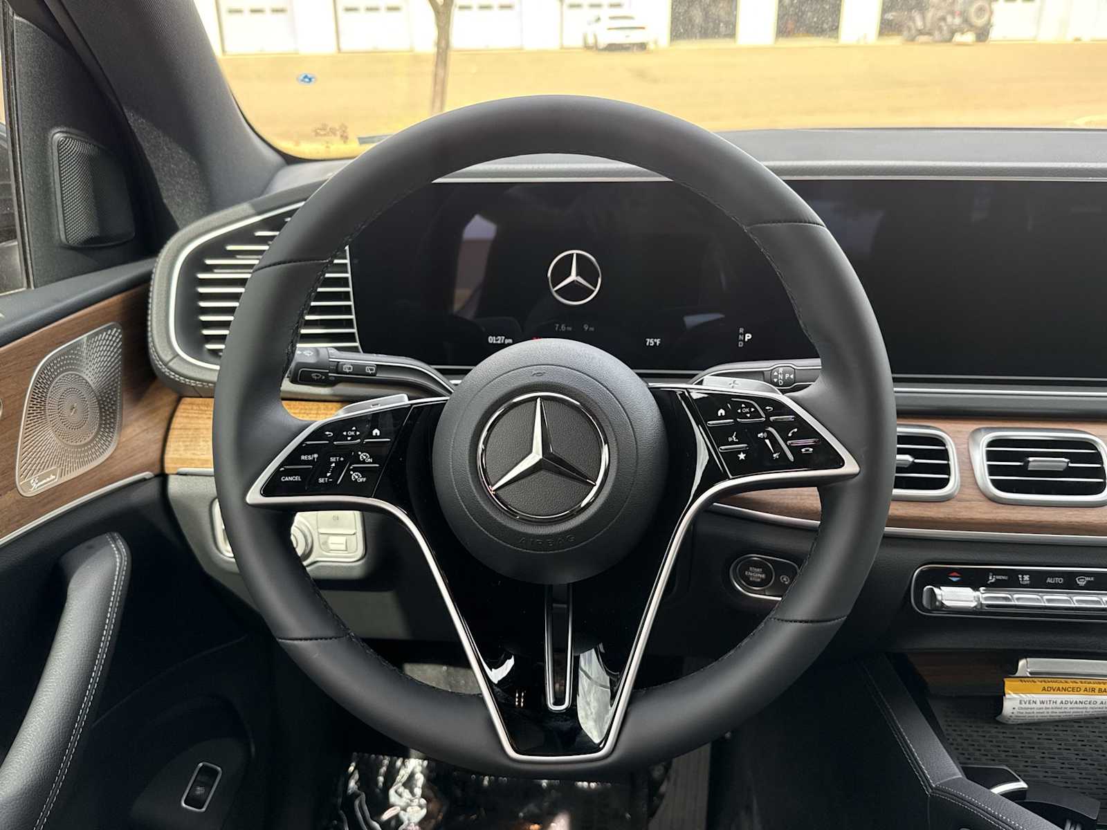 Thumbnail: 2026 Mercedes-Benz GLE - 21