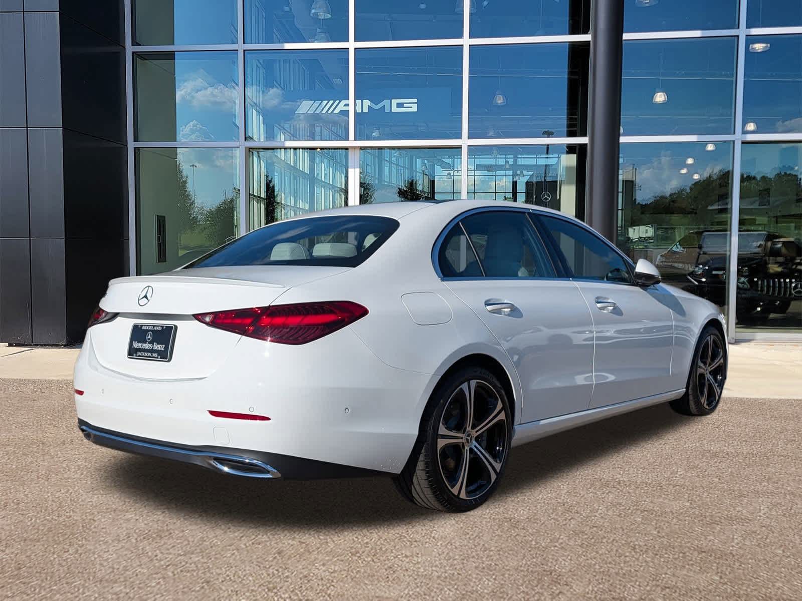 2026 Mercedes Benz C 300 photo 4