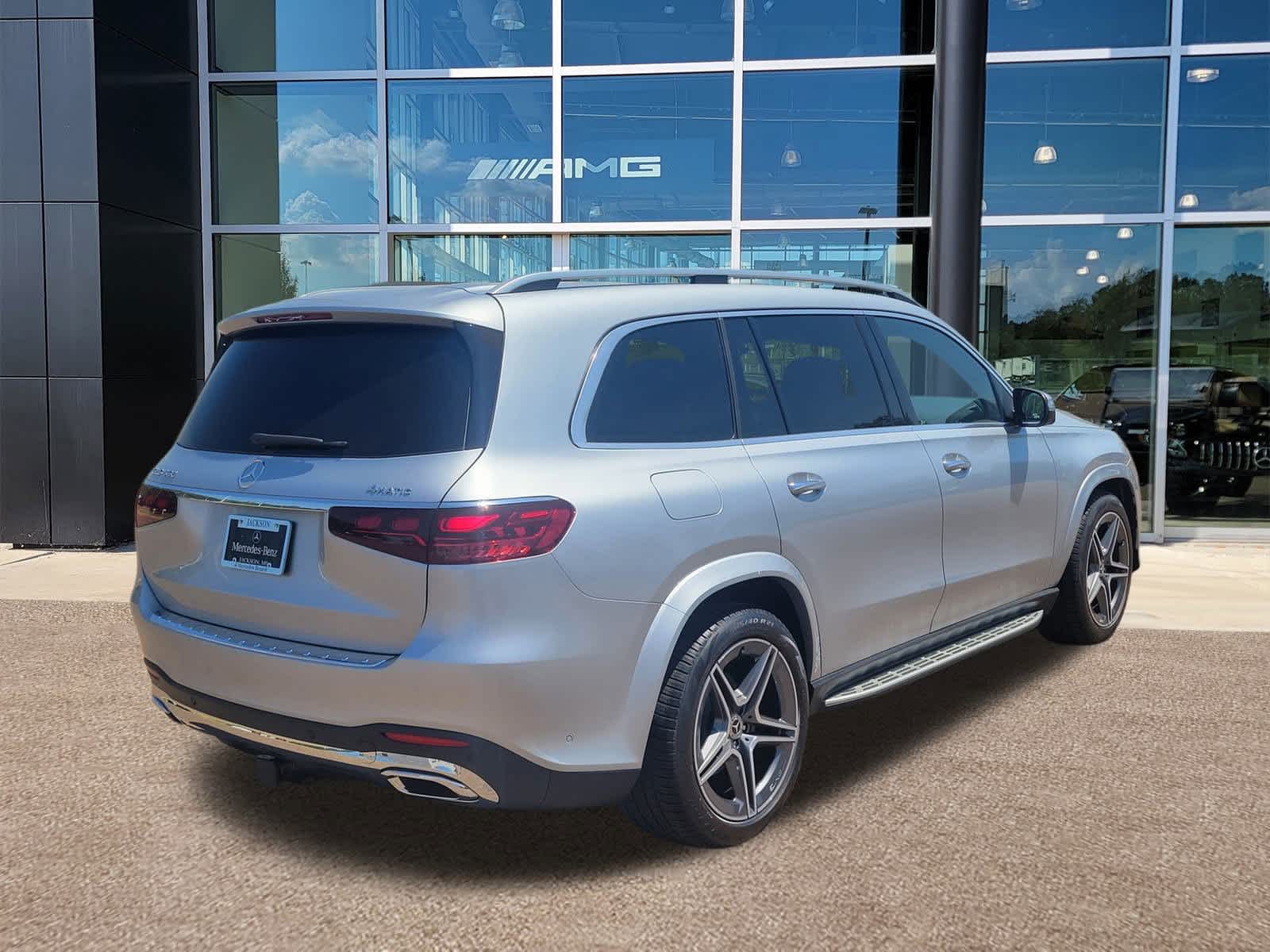Thumbnail: 2025 Mercedes-Benz GLS - 27