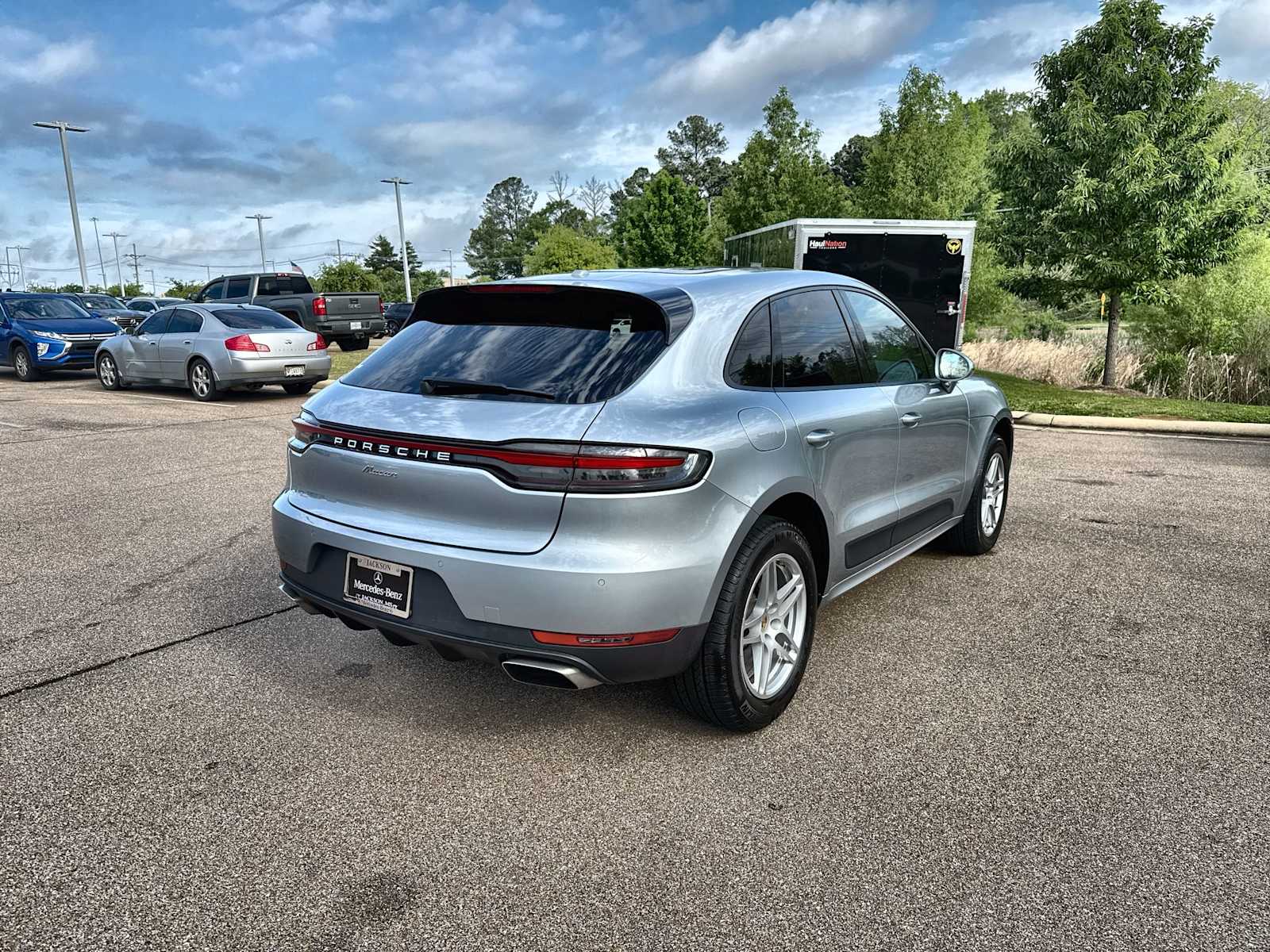 Thumbnail: 2020 Porsche Macan - 8