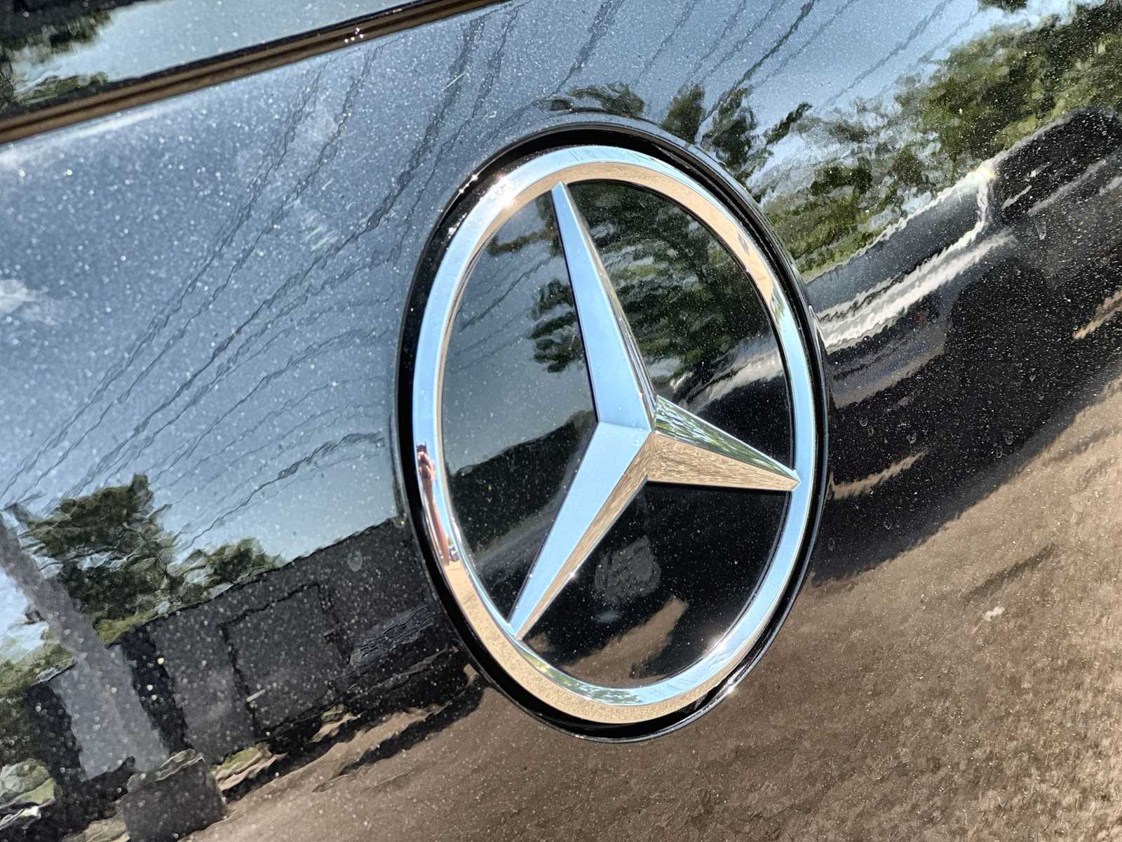 Thumbnail: 2026 Mercedes-Benz GLE - 16