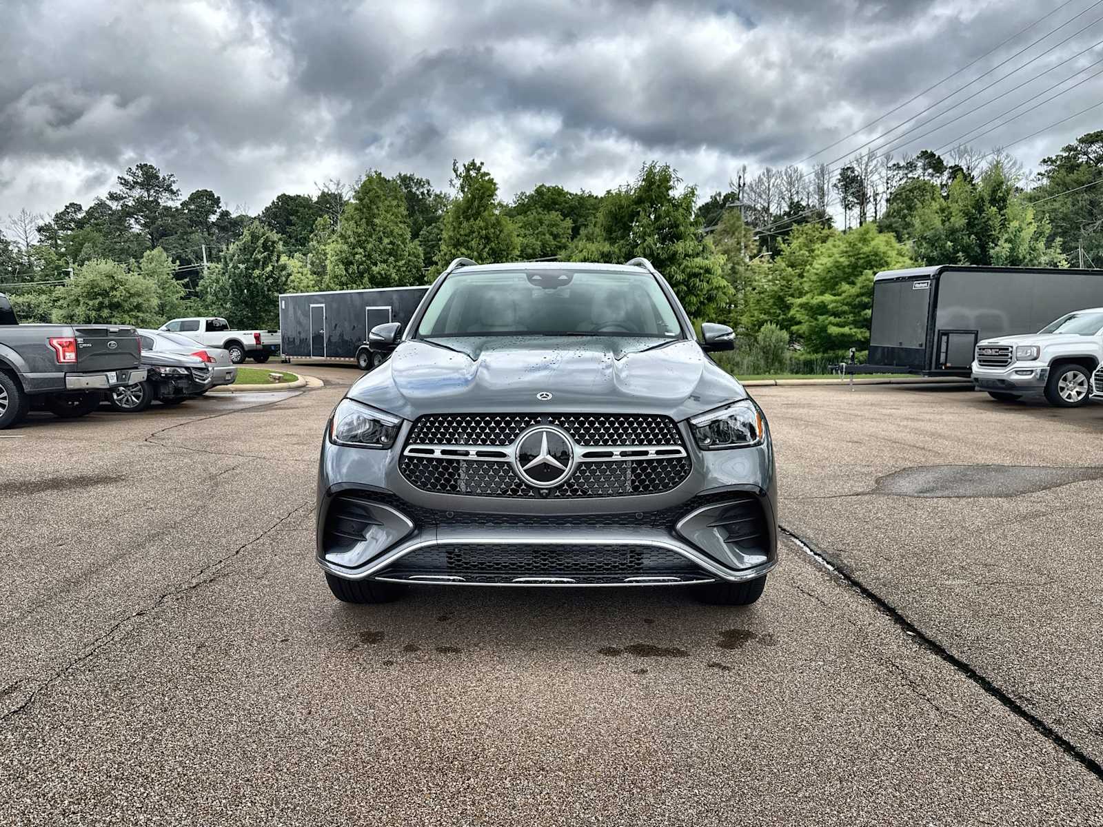 Thumbnail: 2026 Mercedes-Benz GLE - 12