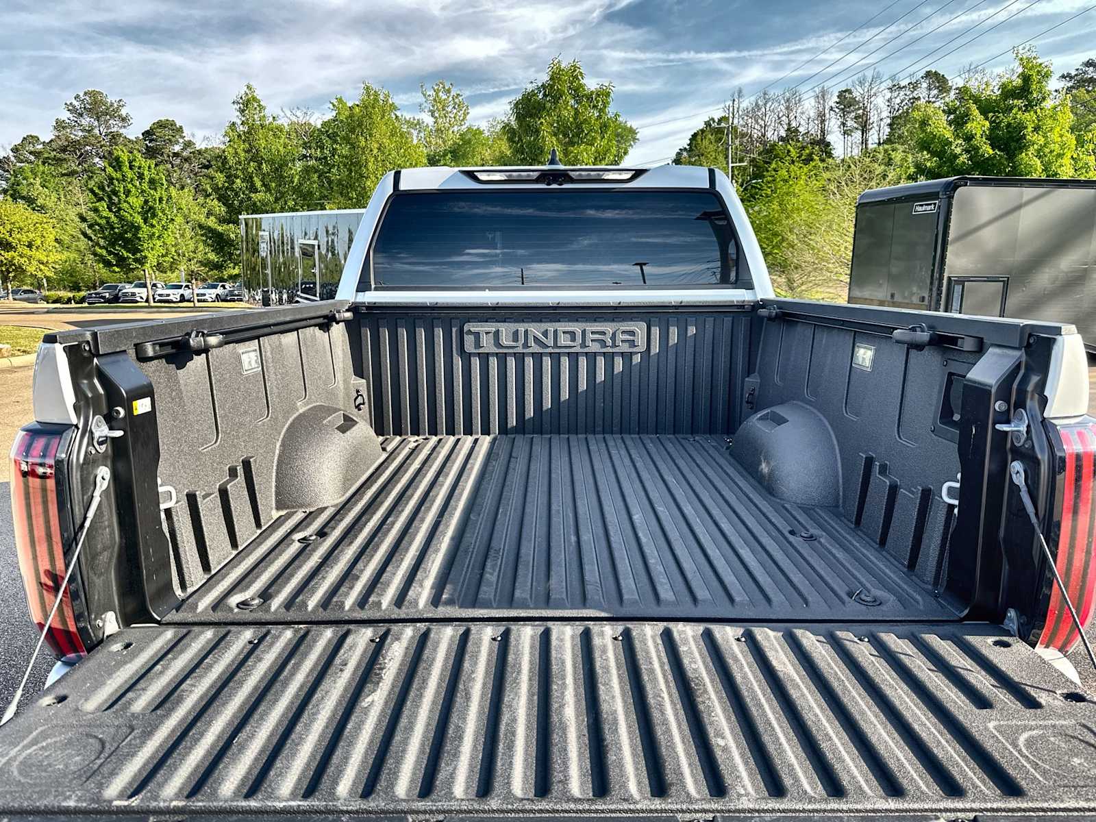 Thumbnail: 2025 Toyota Tundra - 17