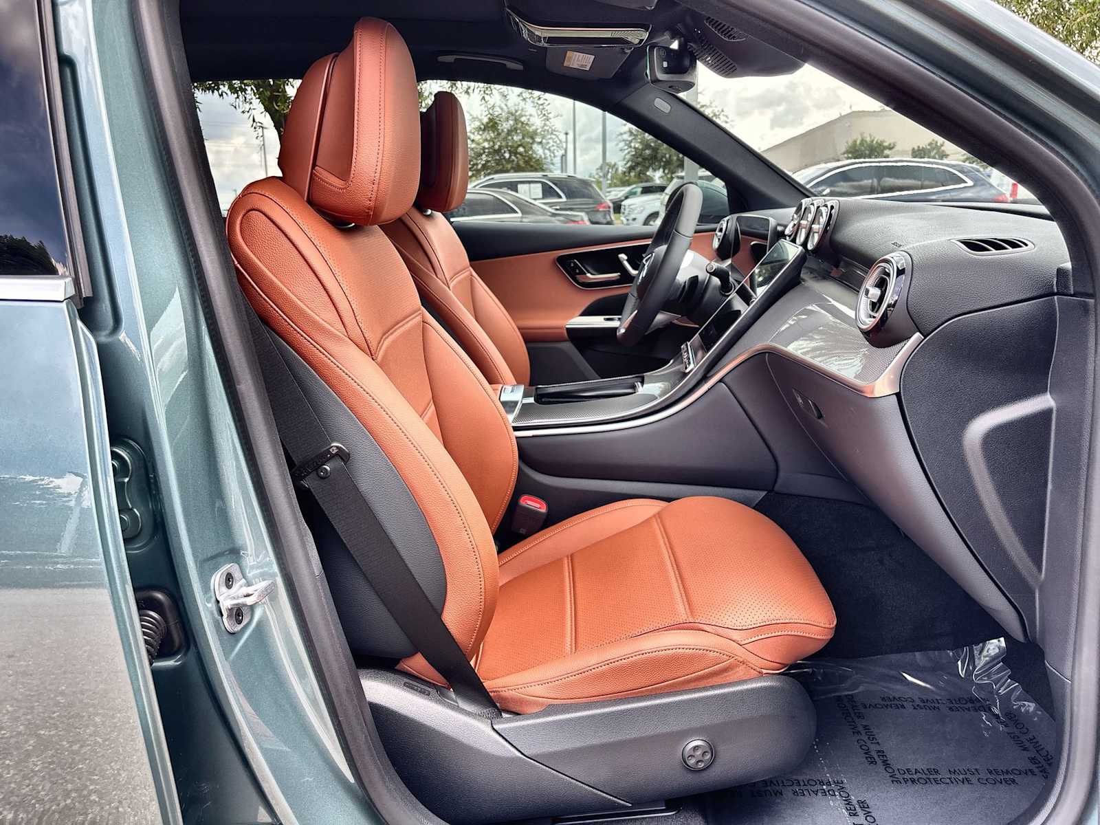 Thumbnail: 2026 Mercedes-Benz GLC - 9