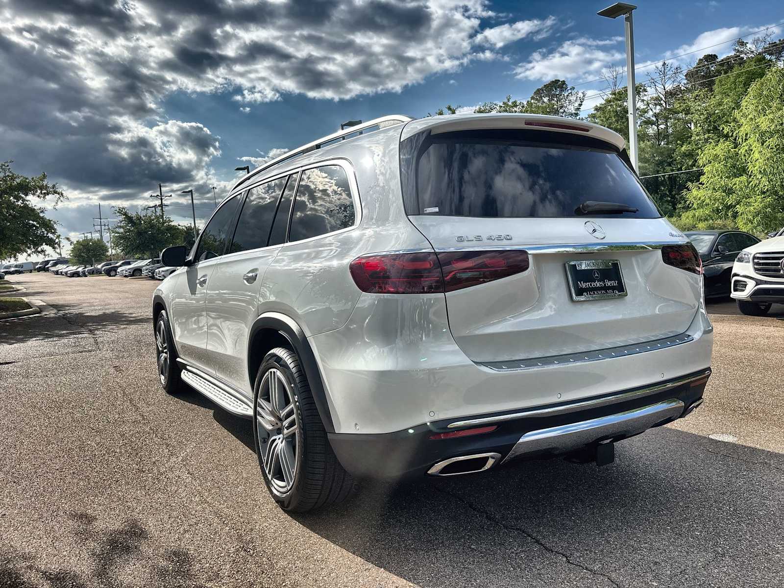 Thumbnail: 2026 Mercedes-Benz GLS - 6