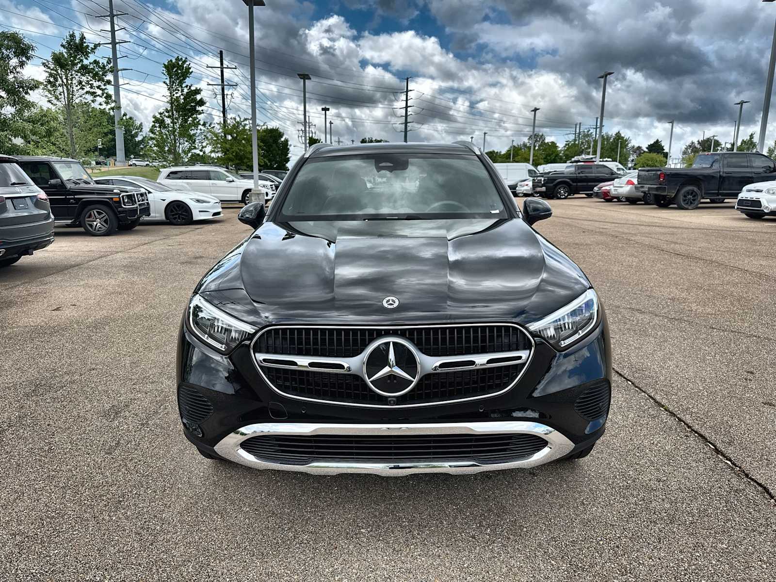 Thumbnail: 2026 Mercedes-Benz GLC - 12