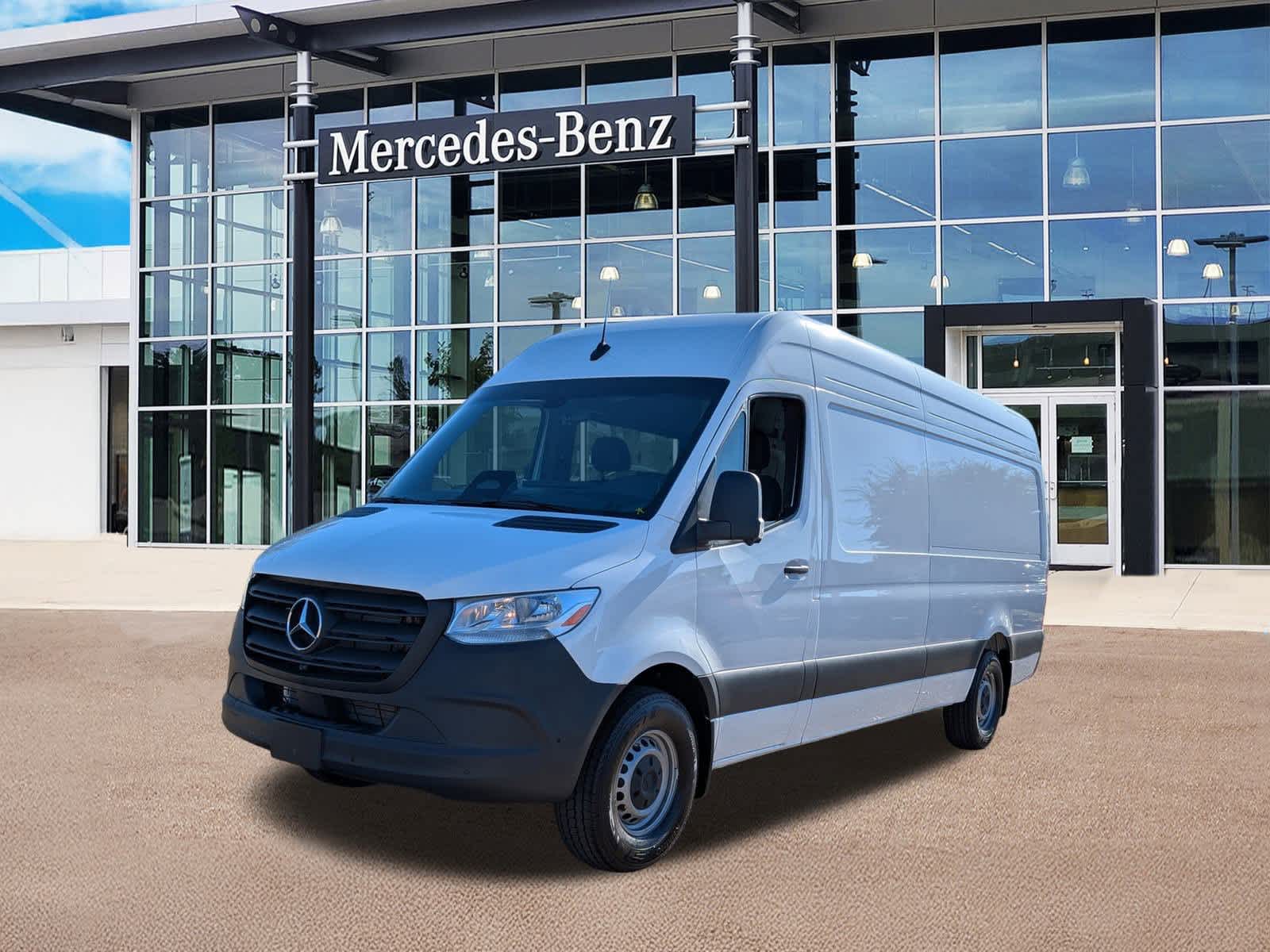2026 Mercedes-Benz Sprinter Crew Van Base's photo