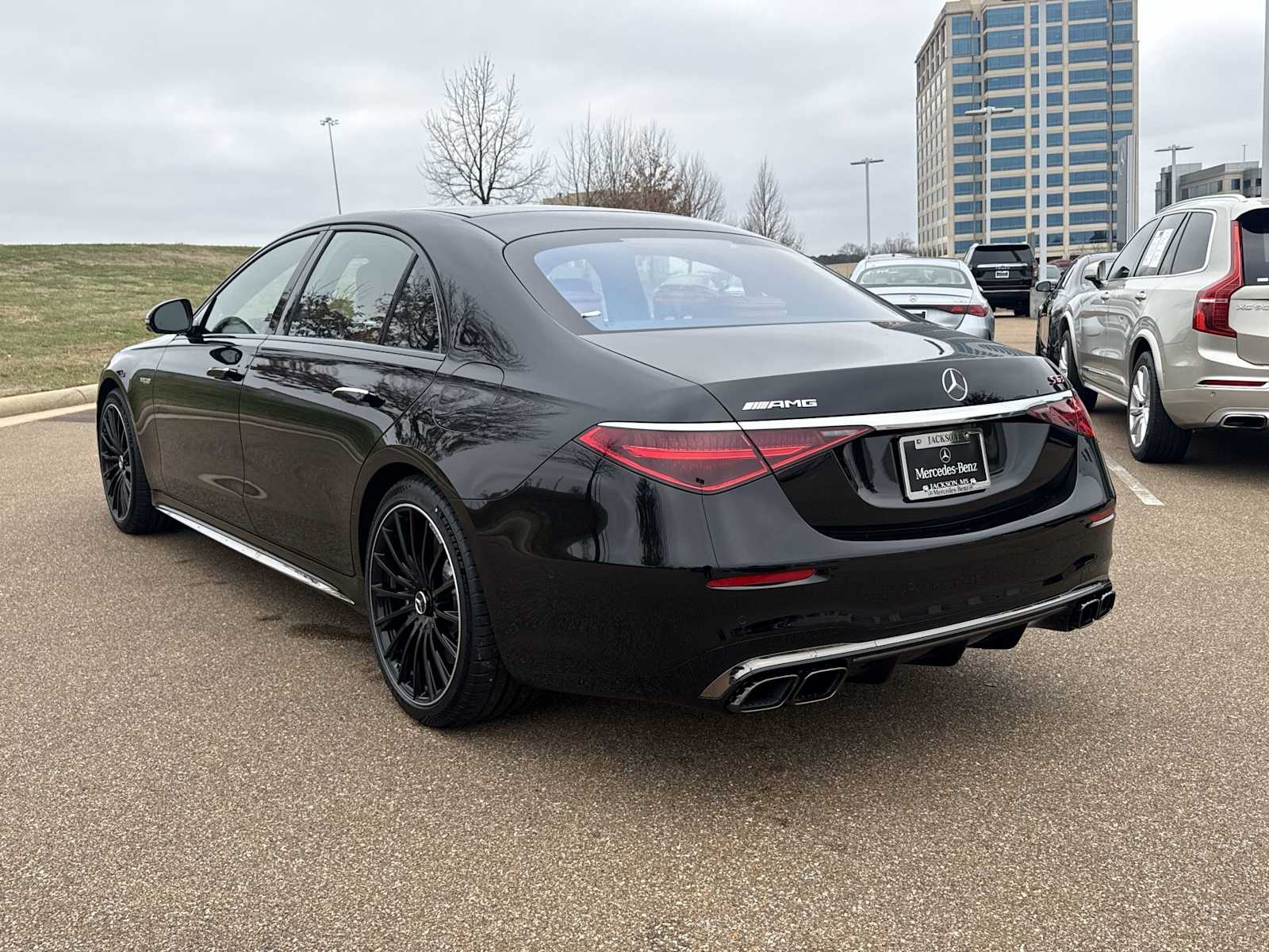 Thumbnail: 2026 Mercedes-Benz S-Class - 4