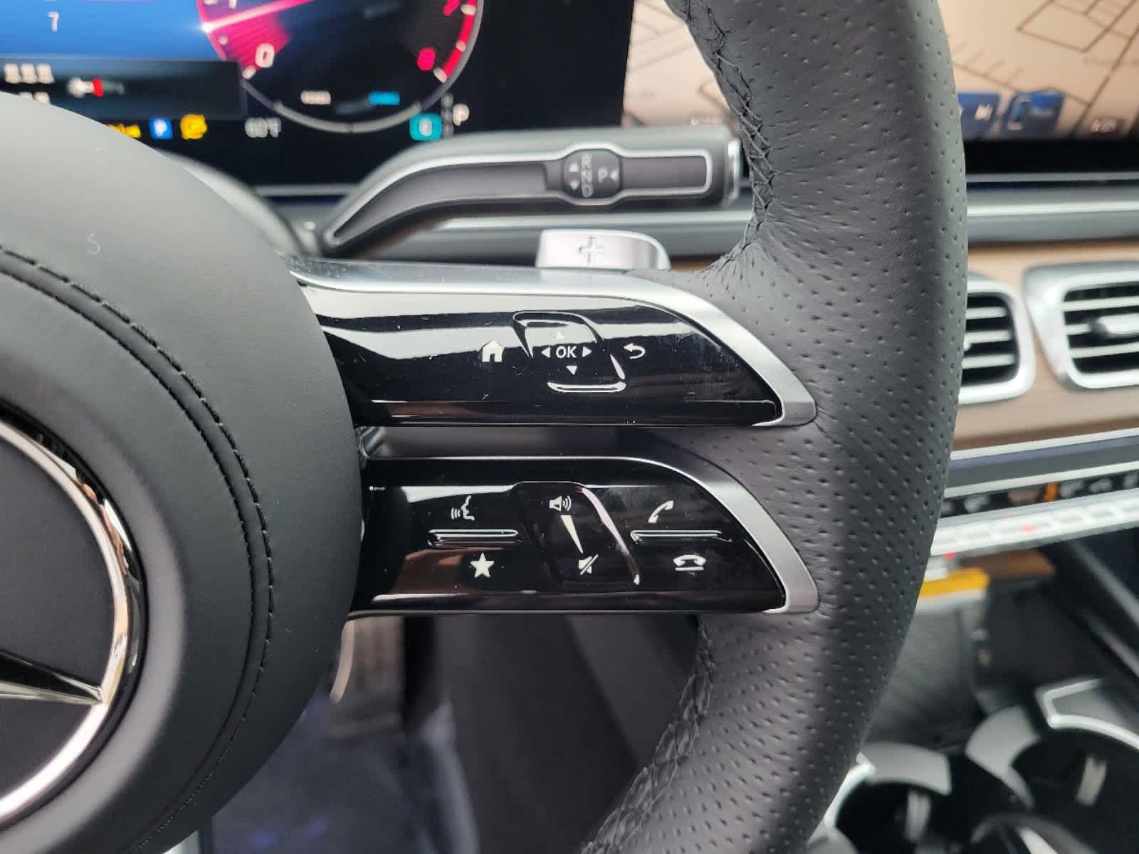 Thumbnail: 2025 Mercedes-Benz GLS - 19