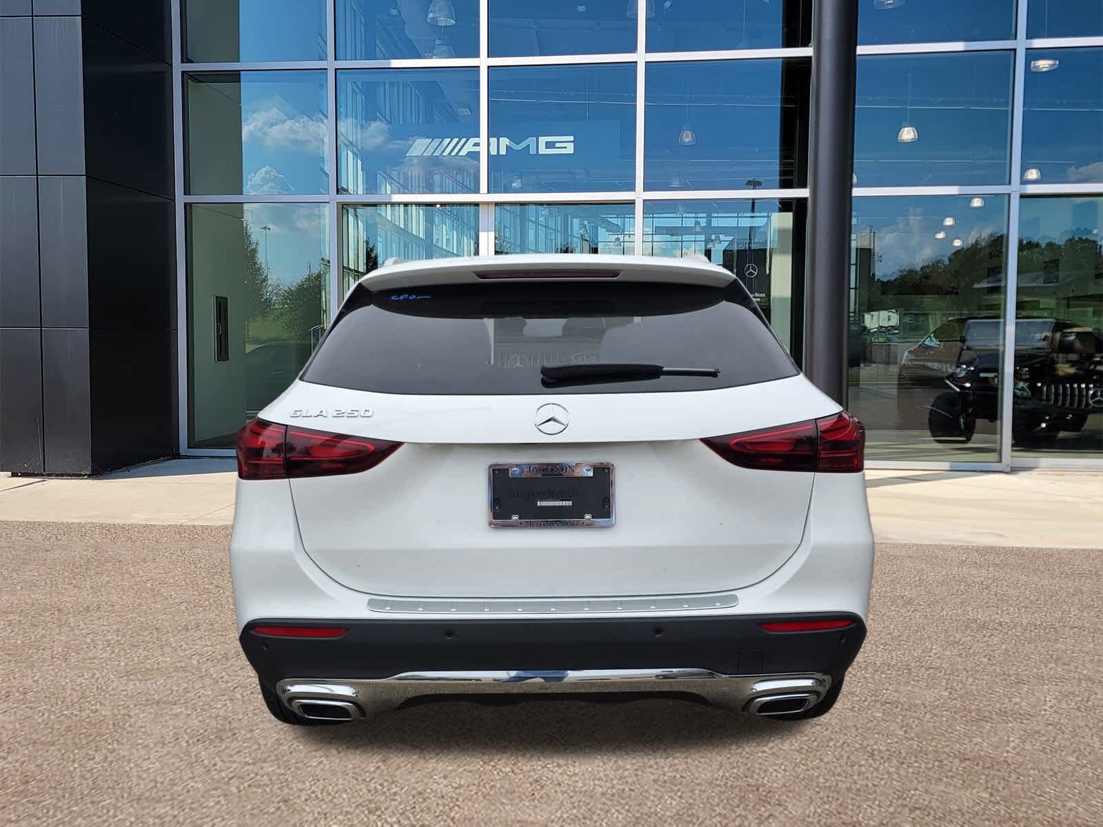 Thumbnail: 2024 Mercedes-Benz GLA - 3