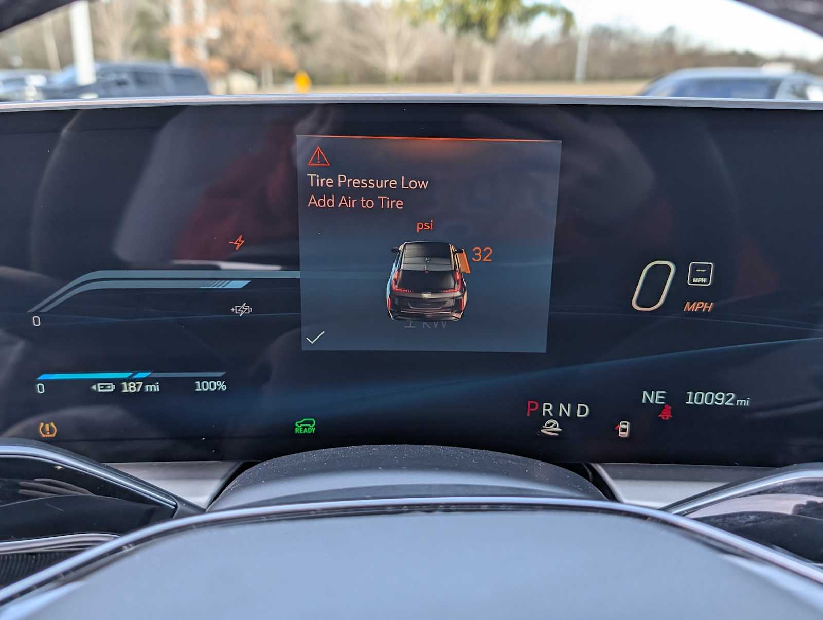 Thumbnail: 2024 Cadillac Lyriq - 11