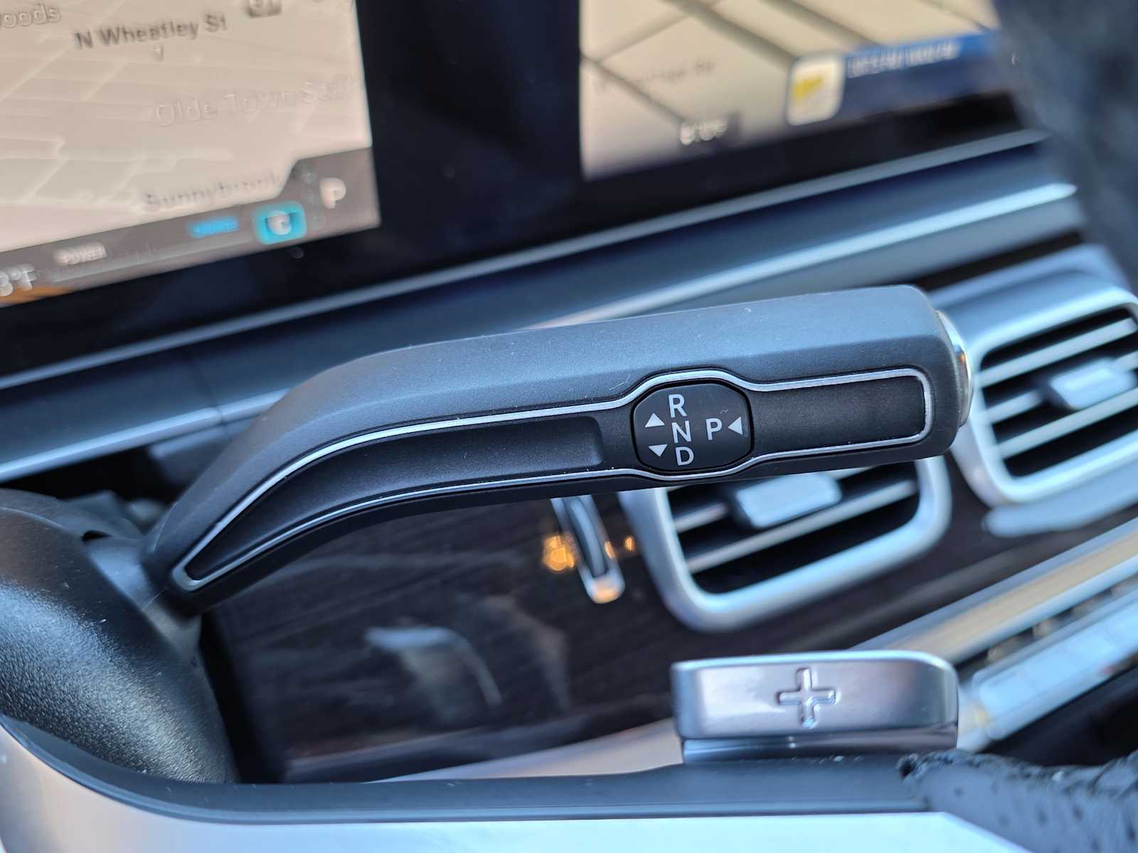 Thumbnail: 2025 Mercedes-Benz GLS - 22