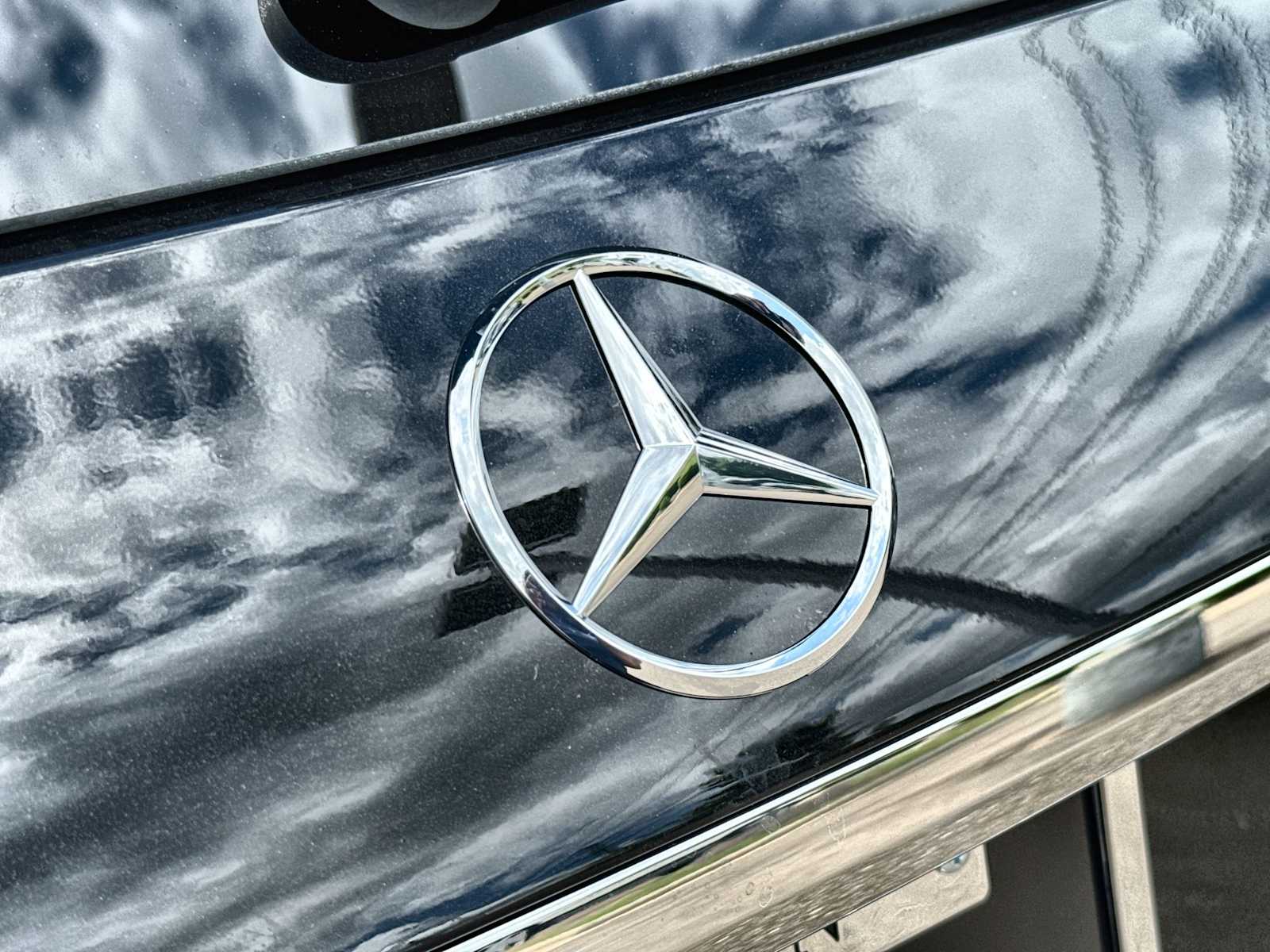 Thumbnail: 2026 Mercedes-Benz GLE - 16
