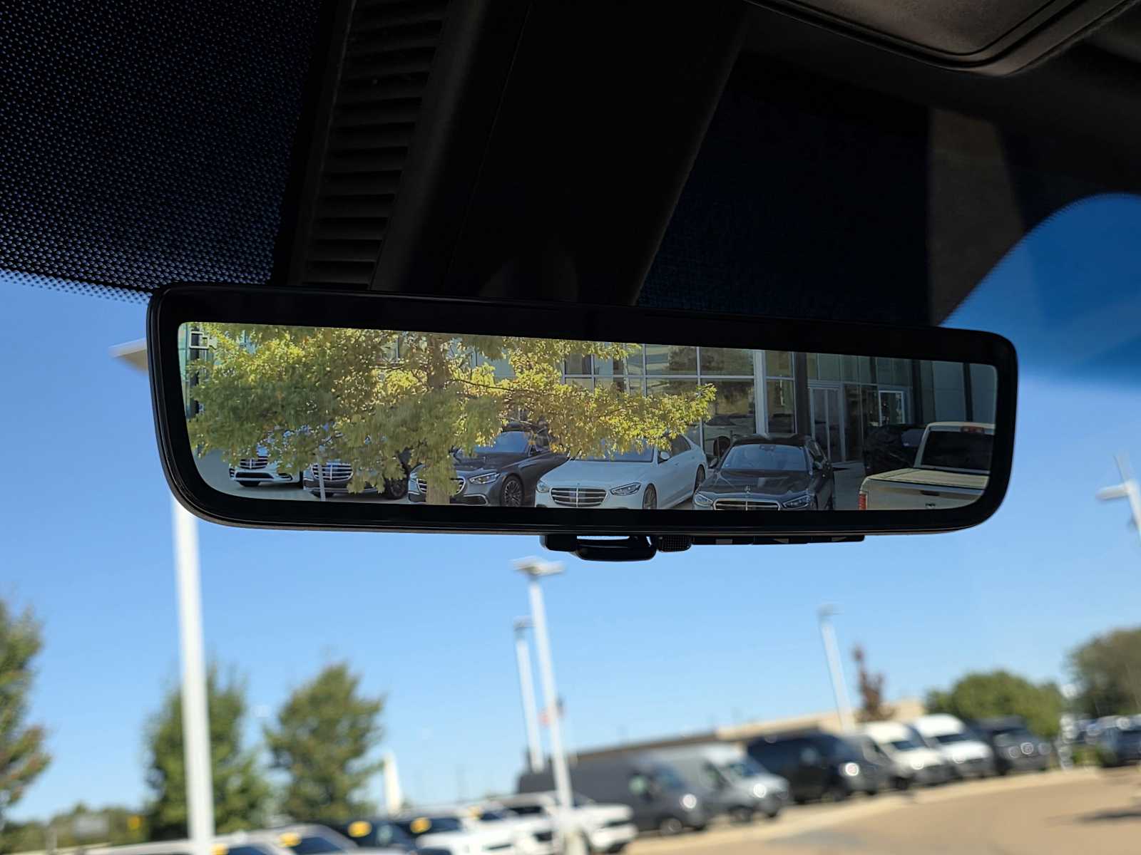 Thumbnail: 2026 Mercedes-Benz Sprinter - 17