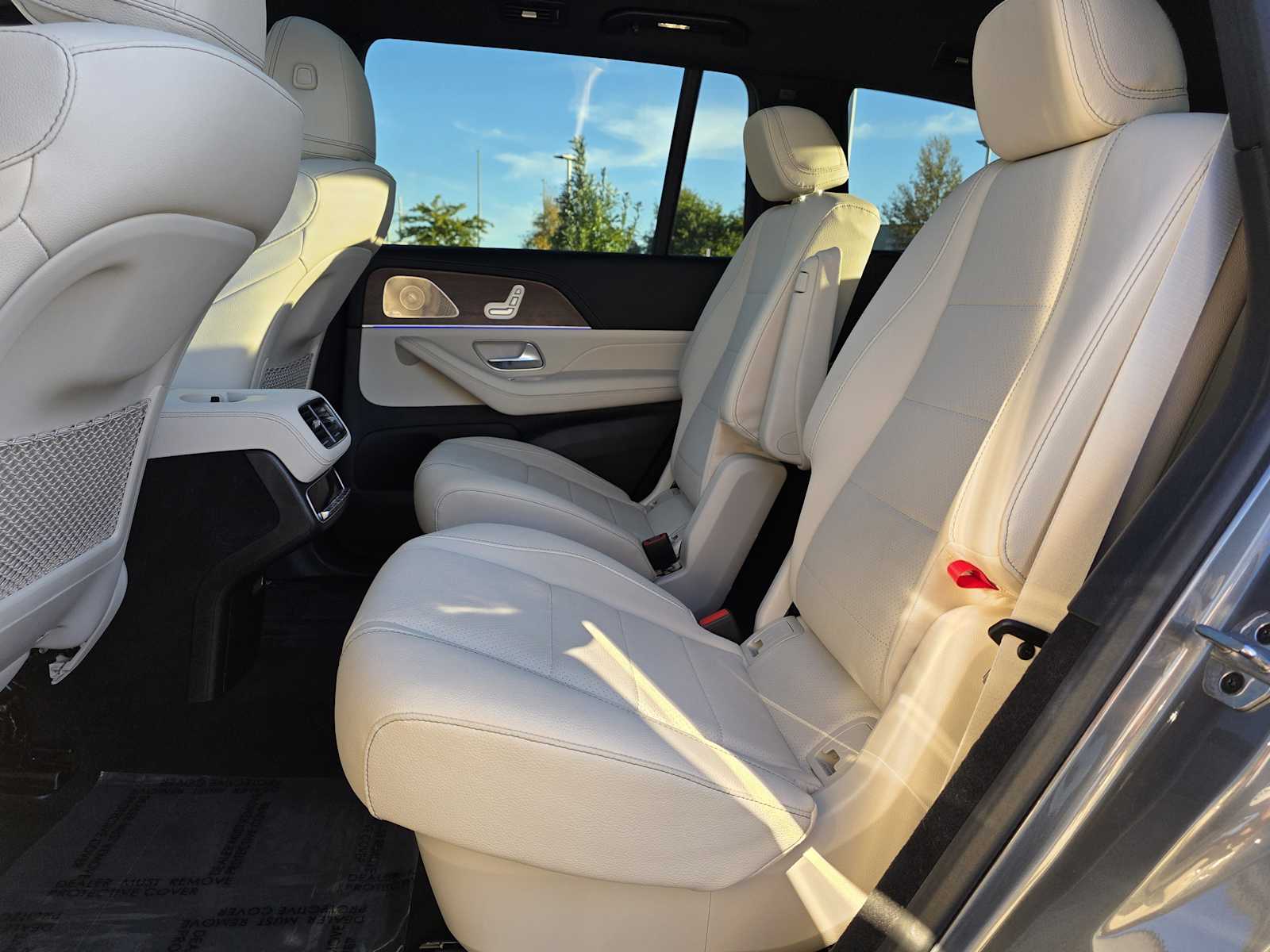 Thumbnail: 2025 Mercedes-Benz GLS - 12