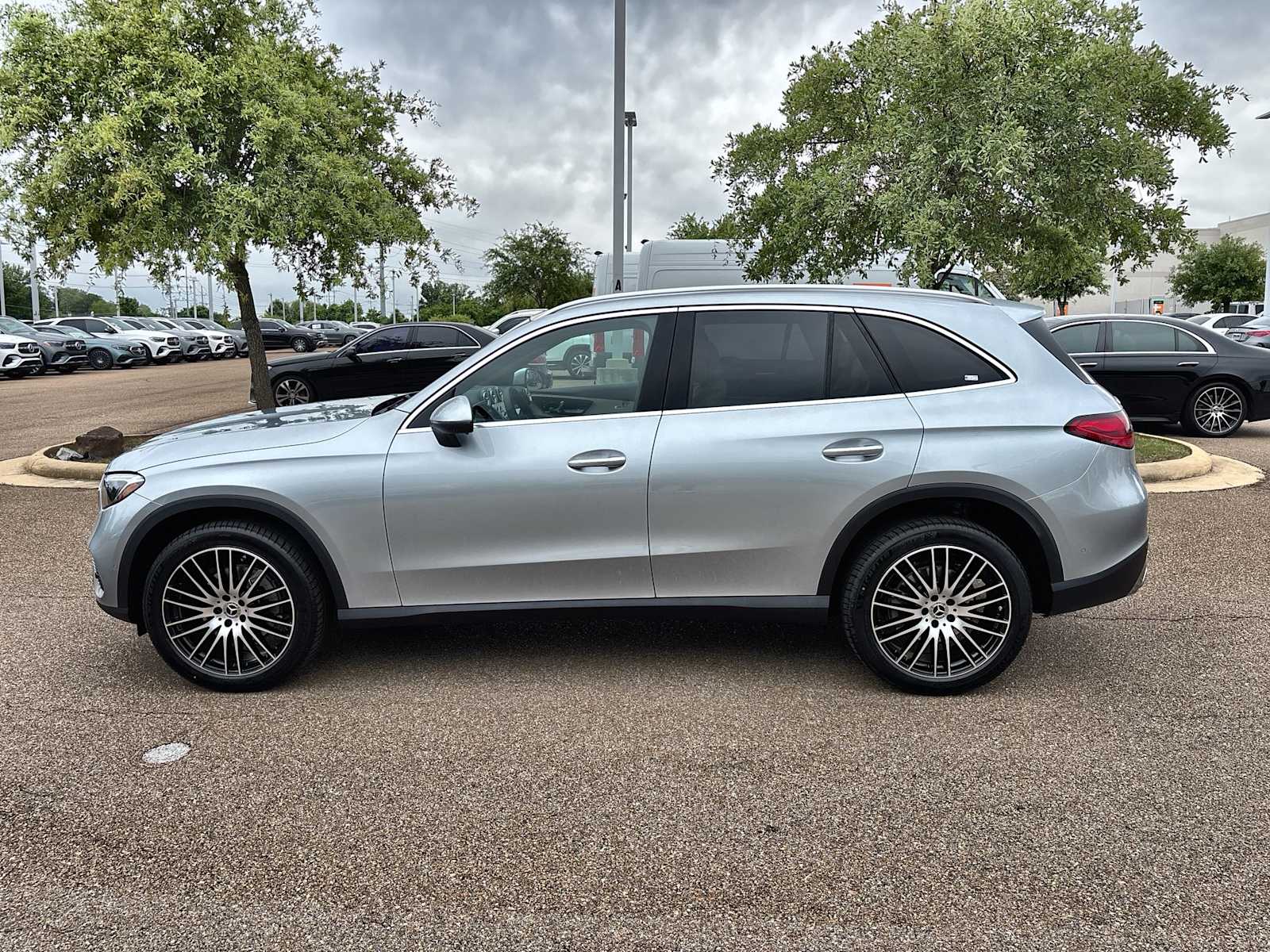Thumbnail: 2026 Mercedes-Benz GLC - 5