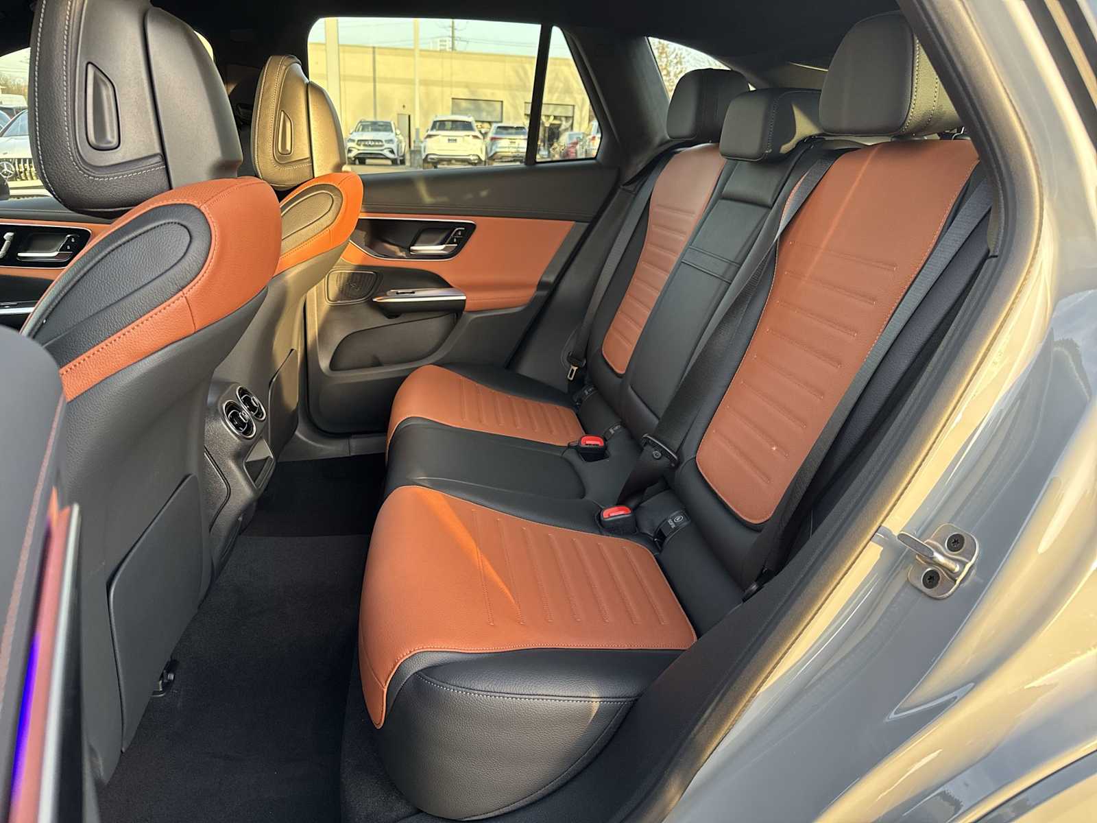 Thumbnail: 2026 Mercedes-Benz GLC - 18