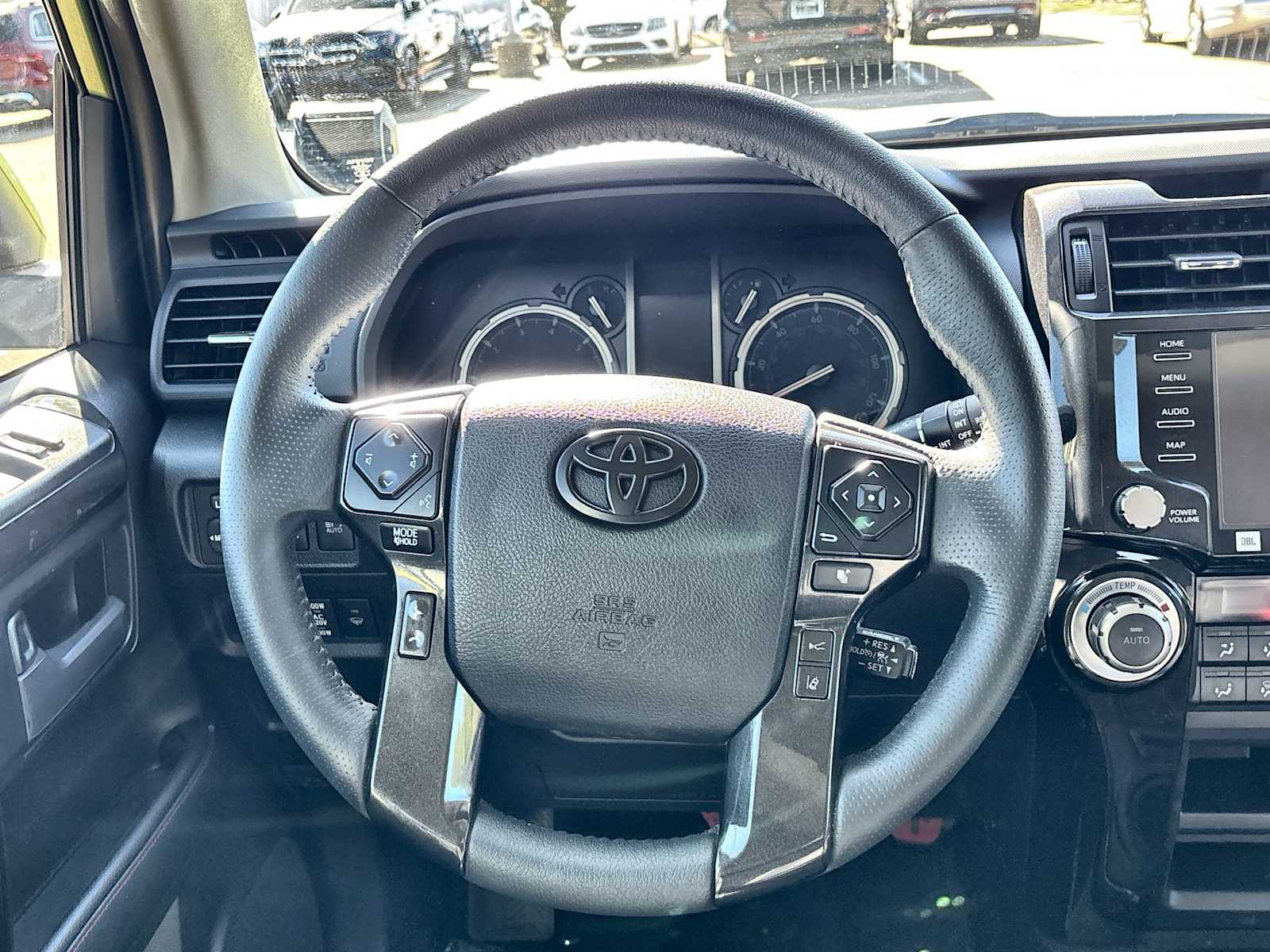 Thumbnail: 2022 Toyota 4Runner - 20