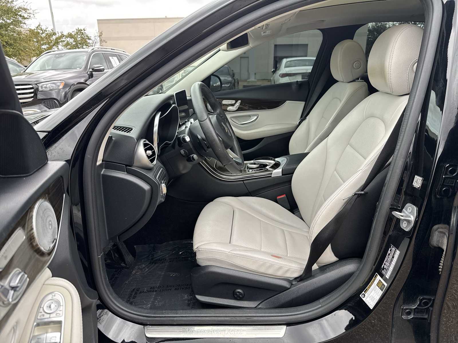 Thumbnail: 2018 Mercedes-Benz C-Class - 2