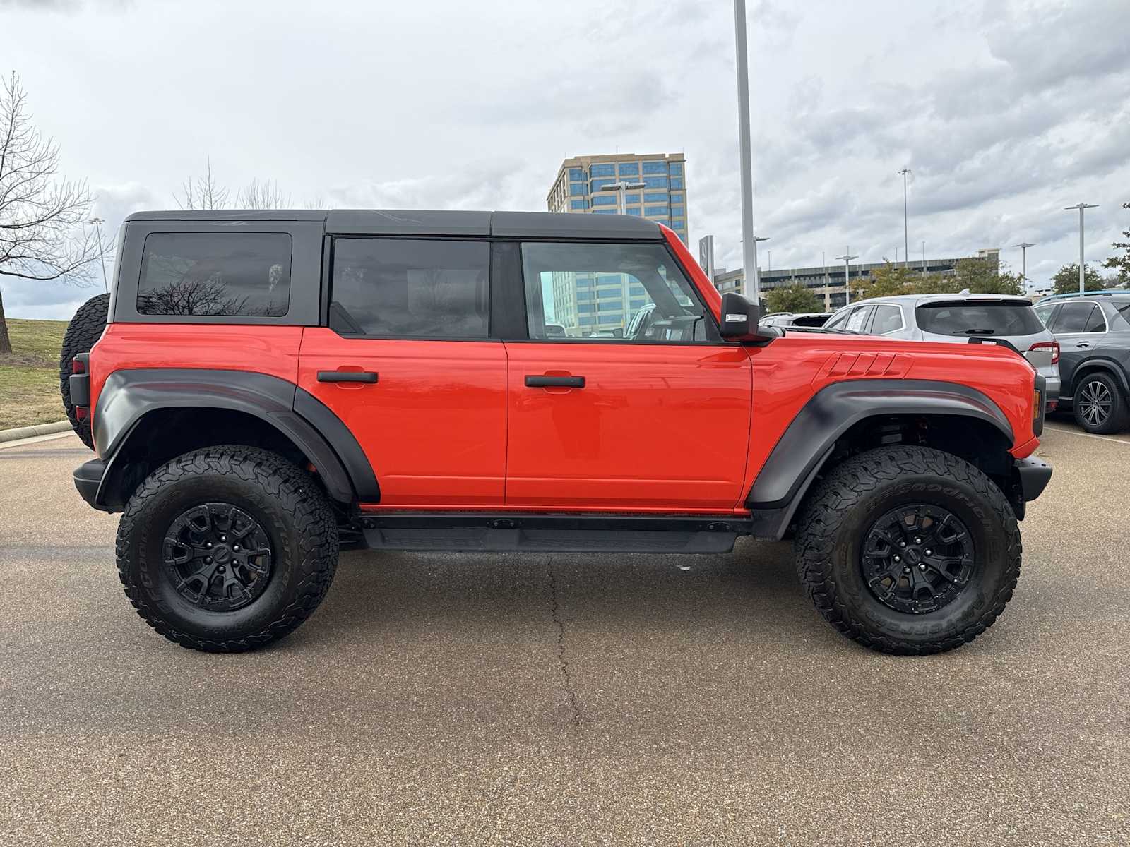 Thumbnail: 2023 Ford Bronco - 7