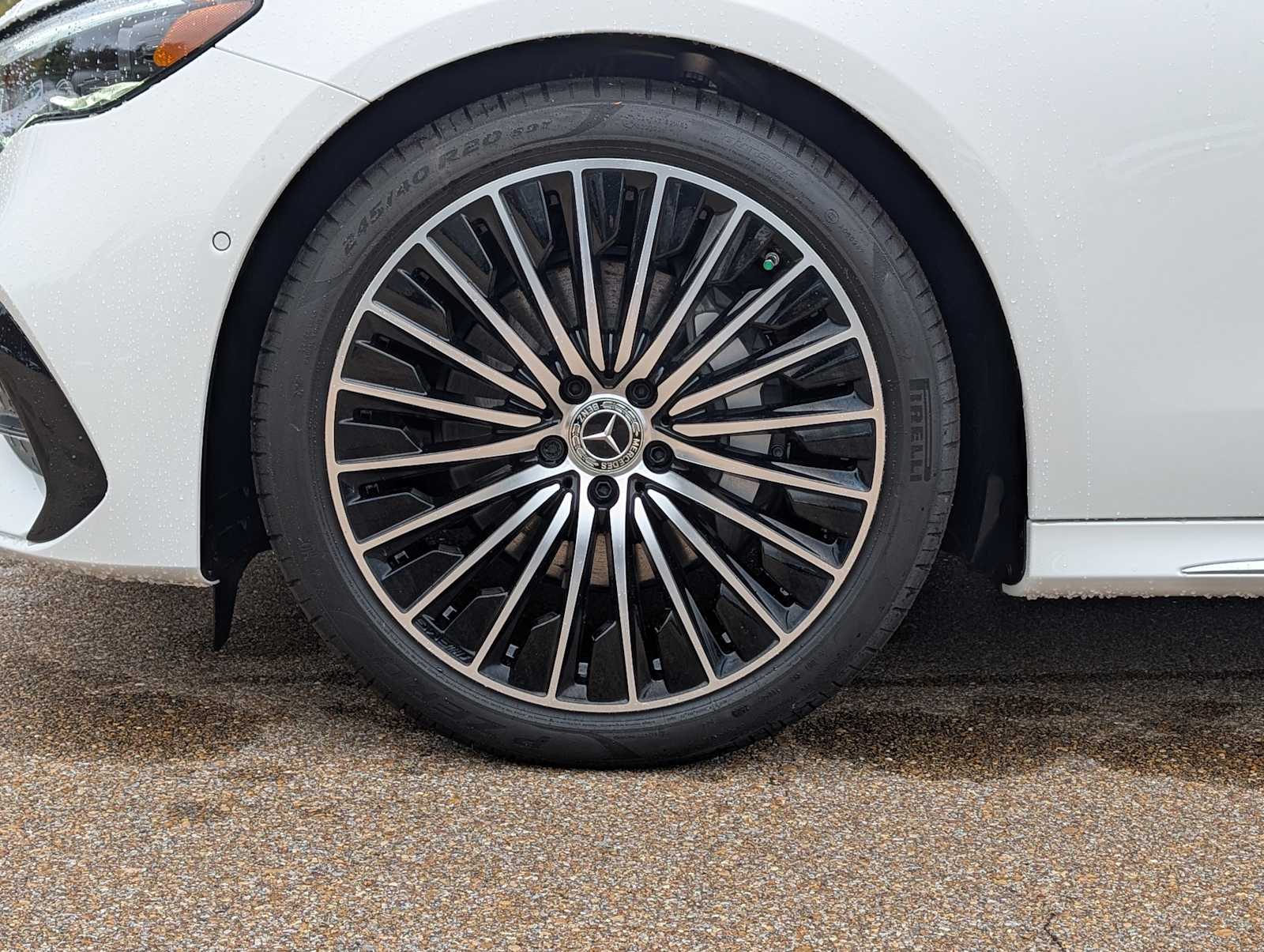 Thumbnail: 2026 Mercedes-Benz E-Class - 25