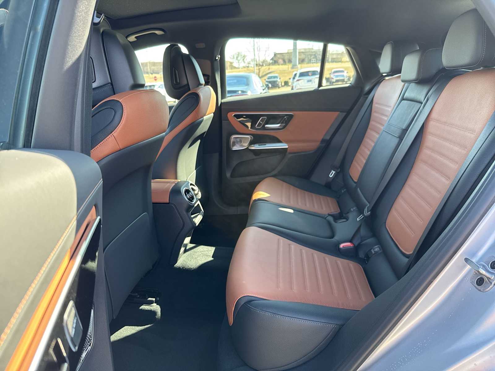 Thumbnail: 2026 Mercedes-Benz GLC - 18