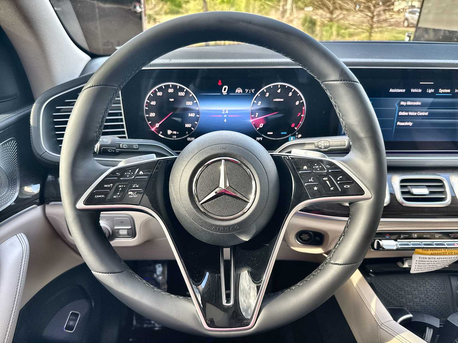 Thumbnail: 2026 Mercedes-Benz GLE - 21