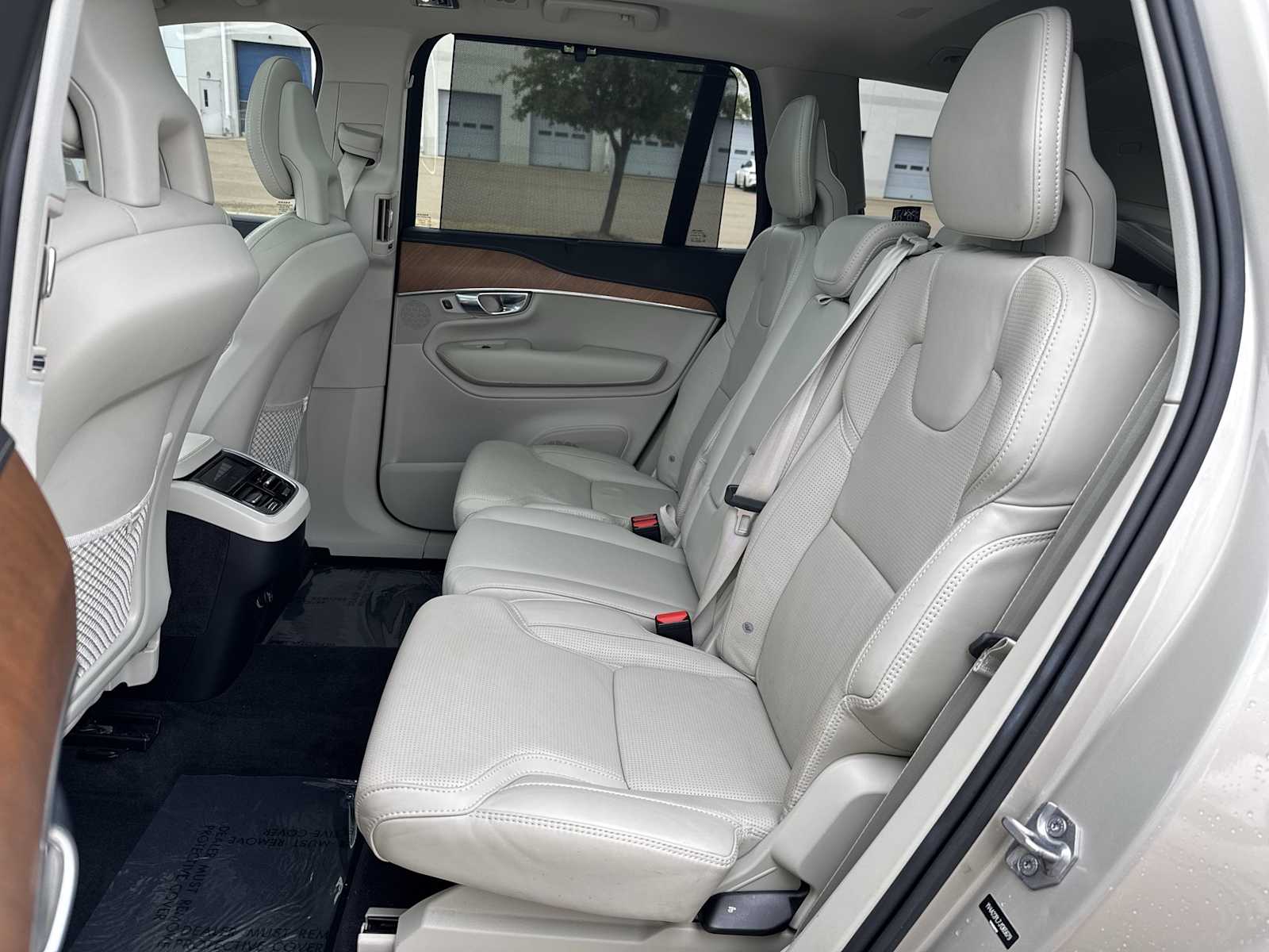 Thumbnail: 2018 Volvo XC90 - 18