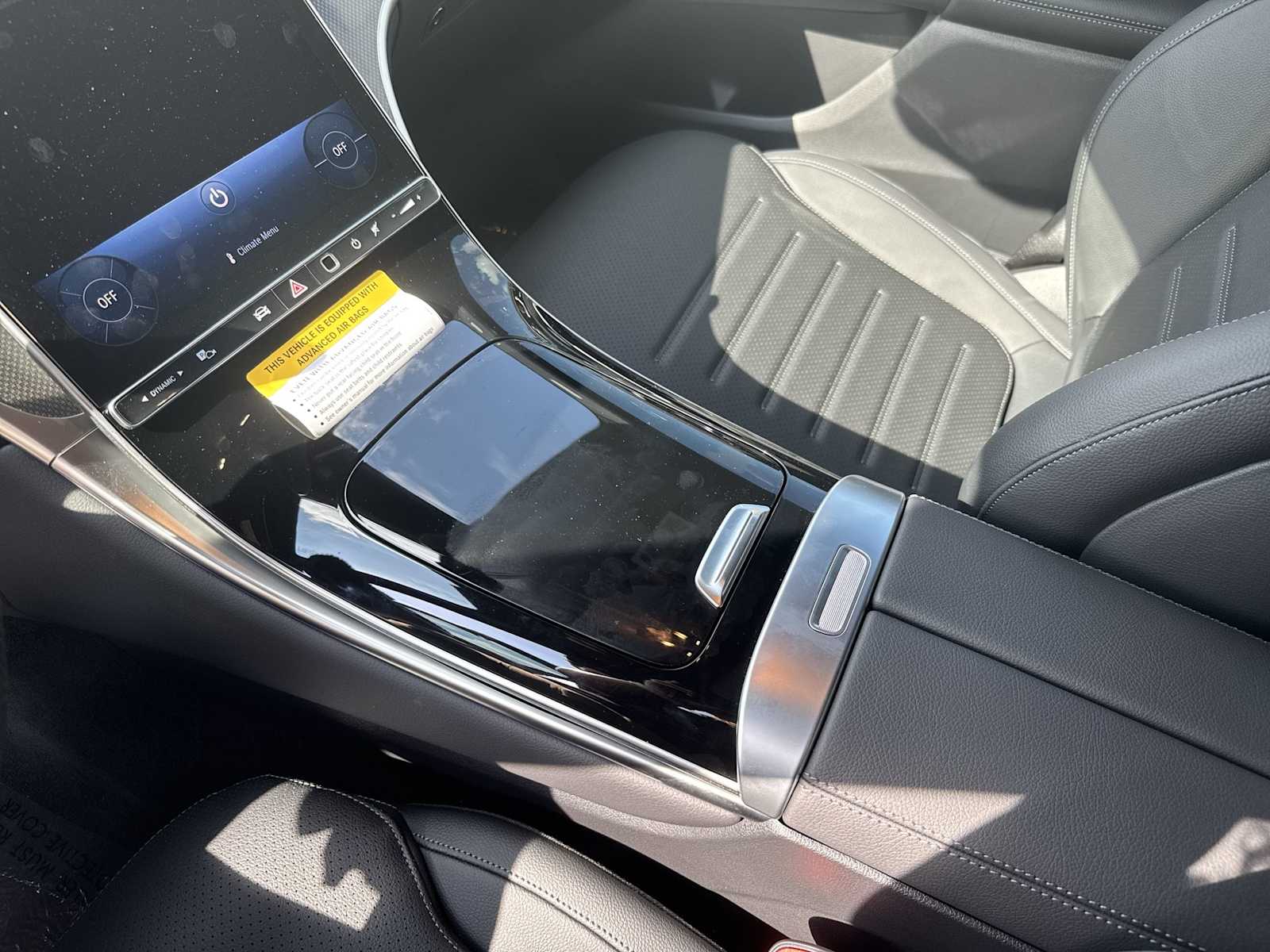 Thumbnail: 2026 Mercedes-Benz GLC - 22