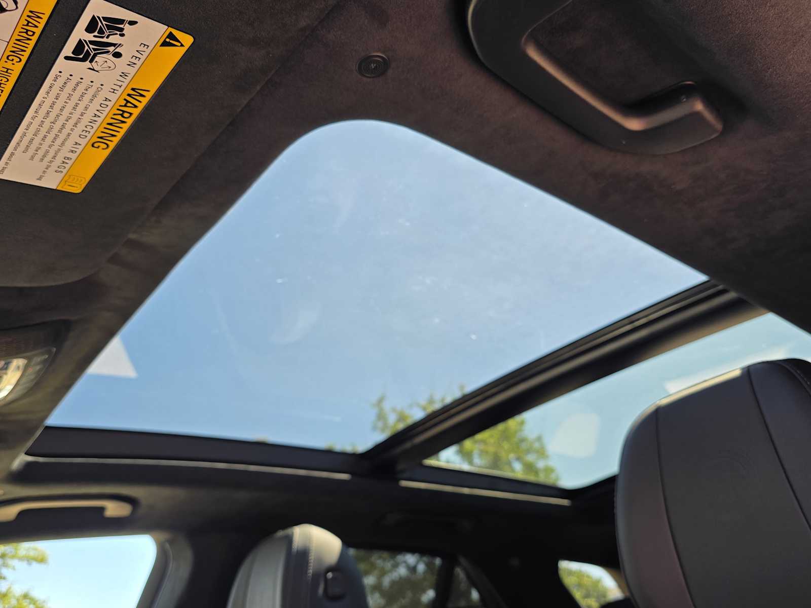 Thumbnail: 2026 Mercedes-Benz GLE - 12